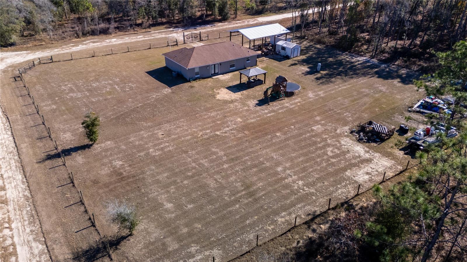 1370 NE 124TH TER, WILLISTON, FL, 32696