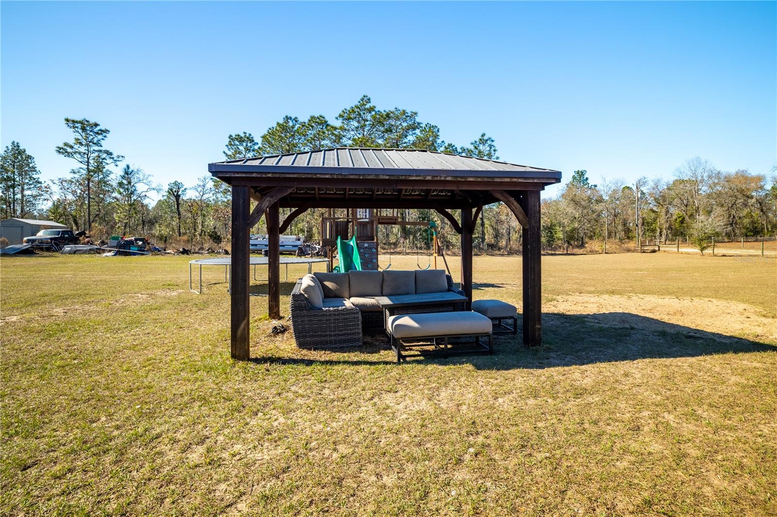 1370 NE 124TH TER, WILLISTON, FL, 32696