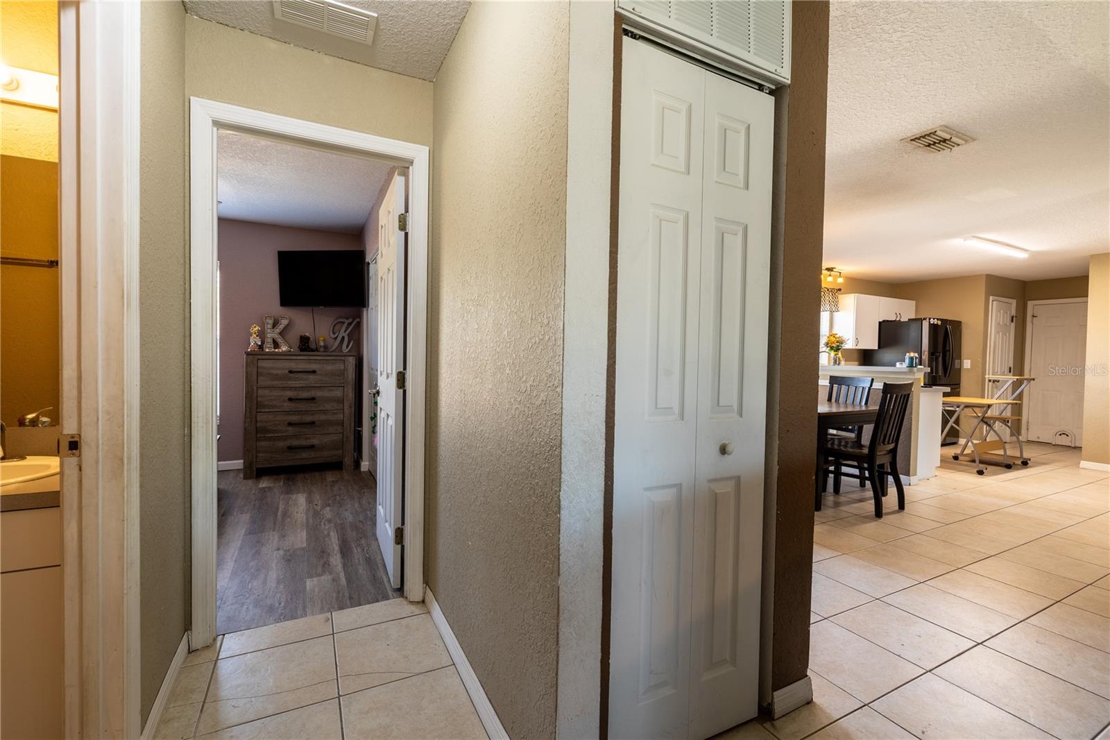 1370 NE 124TH TER, WILLISTON, FL, 32696