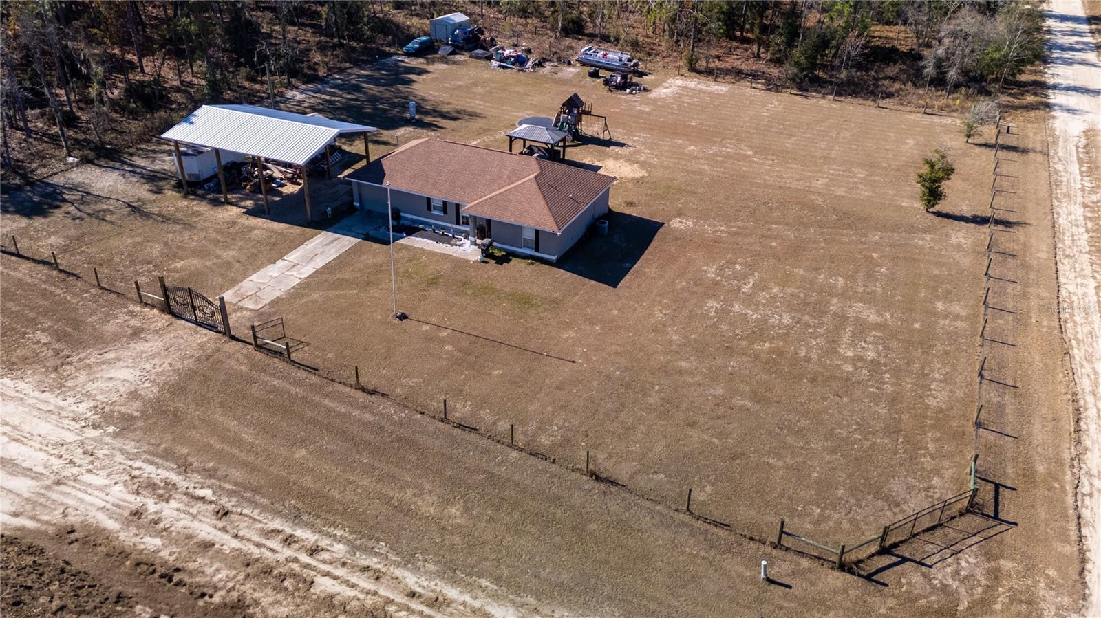 1370 NE 124TH TER, WILLISTON, FL, 32696
