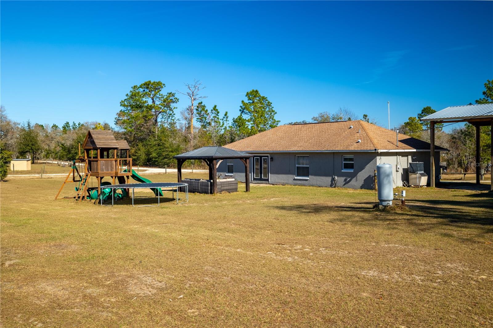 1370 NE 124TH TER, WILLISTON, FL, 32696