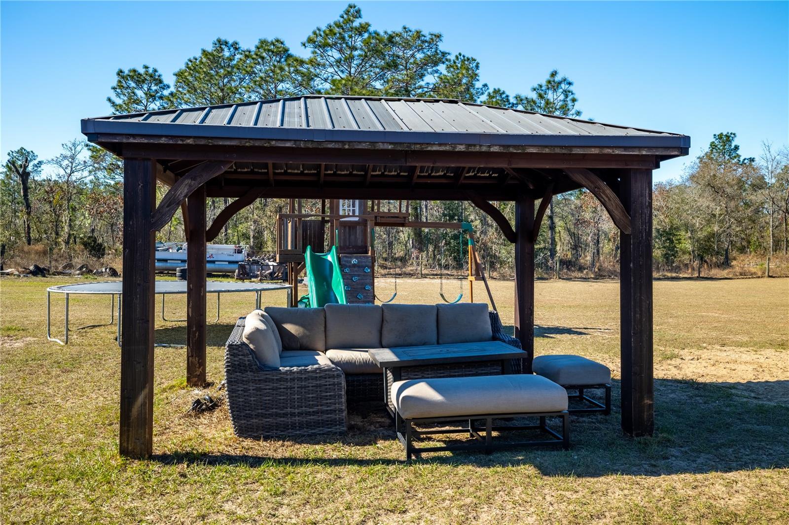 1370 NE 124TH TER, WILLISTON, FL, 32696