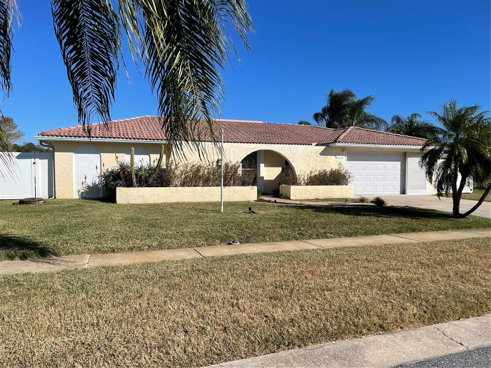 FOREST HILLS EAST, HOLIDAY, FL, 34690