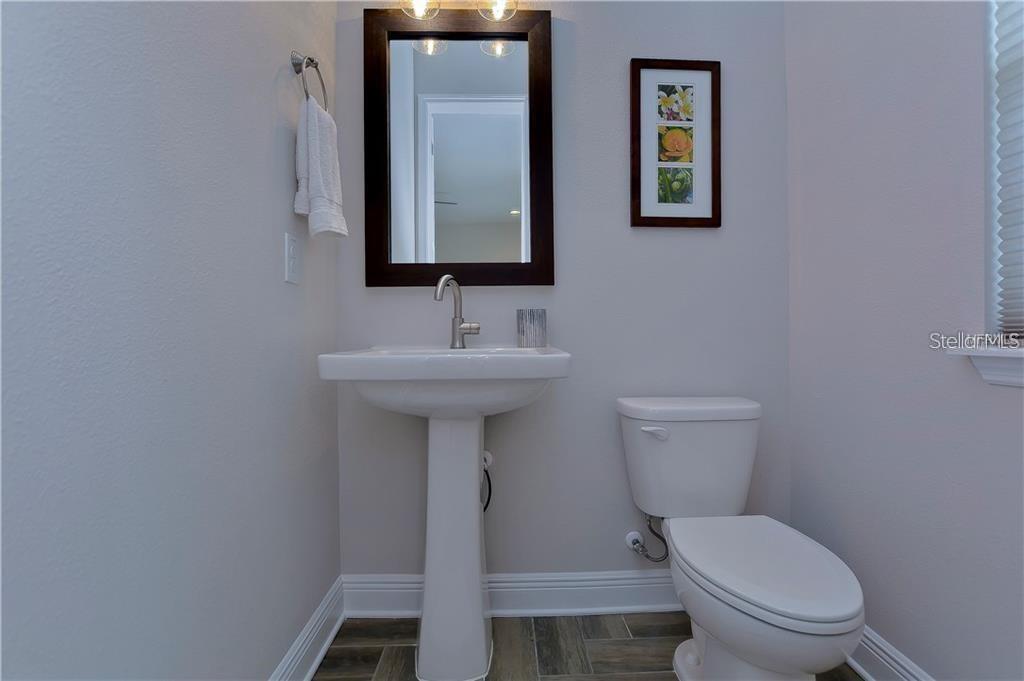 2625 W PLATT ST, TAMPA, FL, 33609