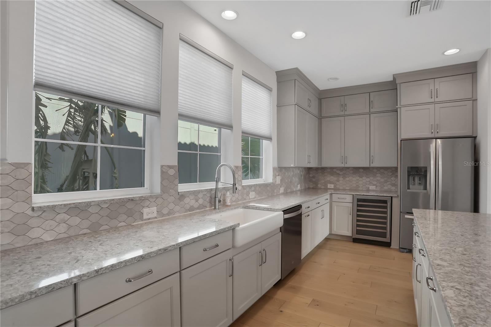 2625 W PLATT ST, TAMPA, FL, 33609