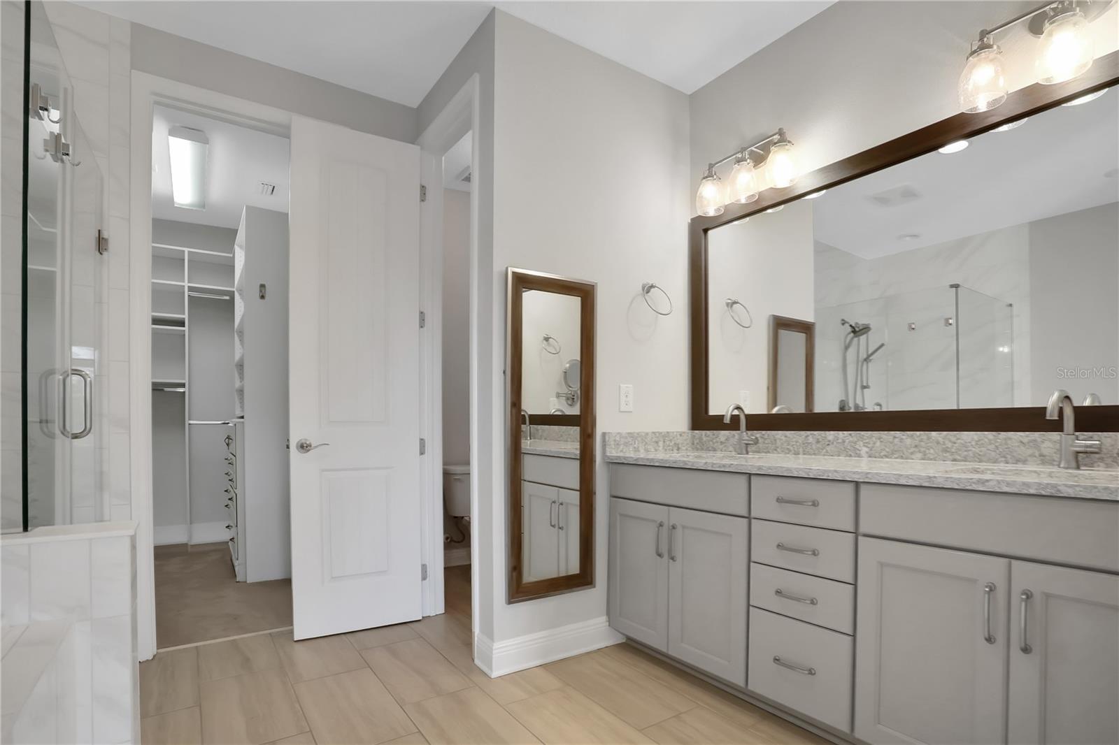 2625 W PLATT ST, TAMPA, FL, 33609