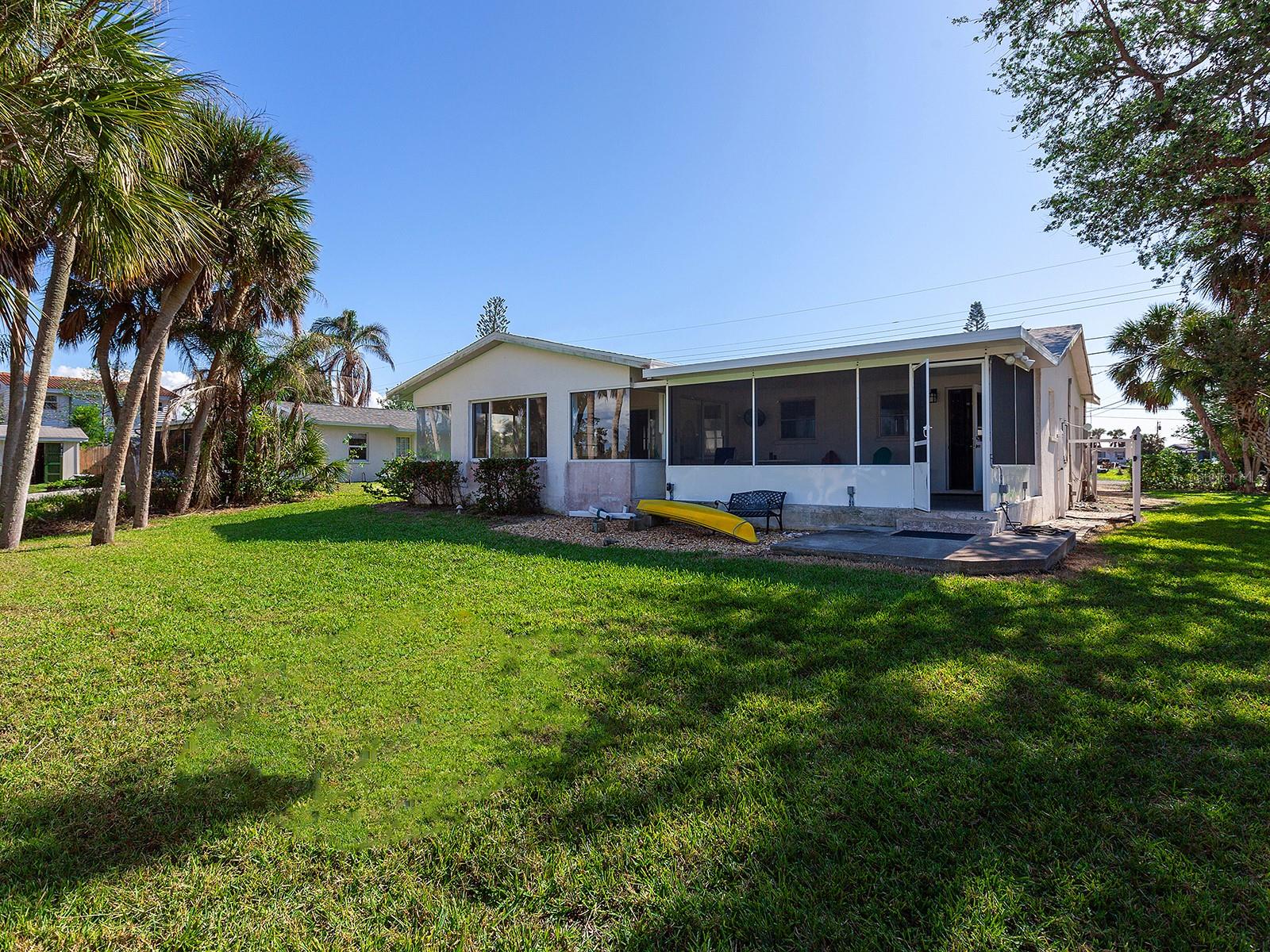 1680 LEMON BAY DR, VENICE, FL, 34293