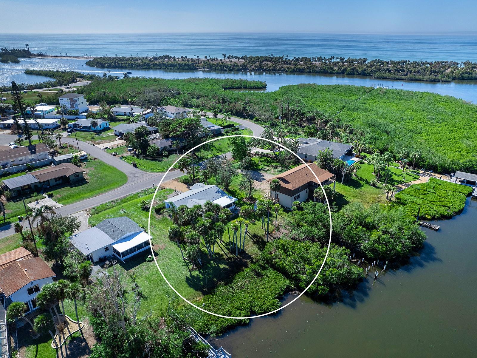 1680 LEMON BAY DR, VENICE, FL, 34293