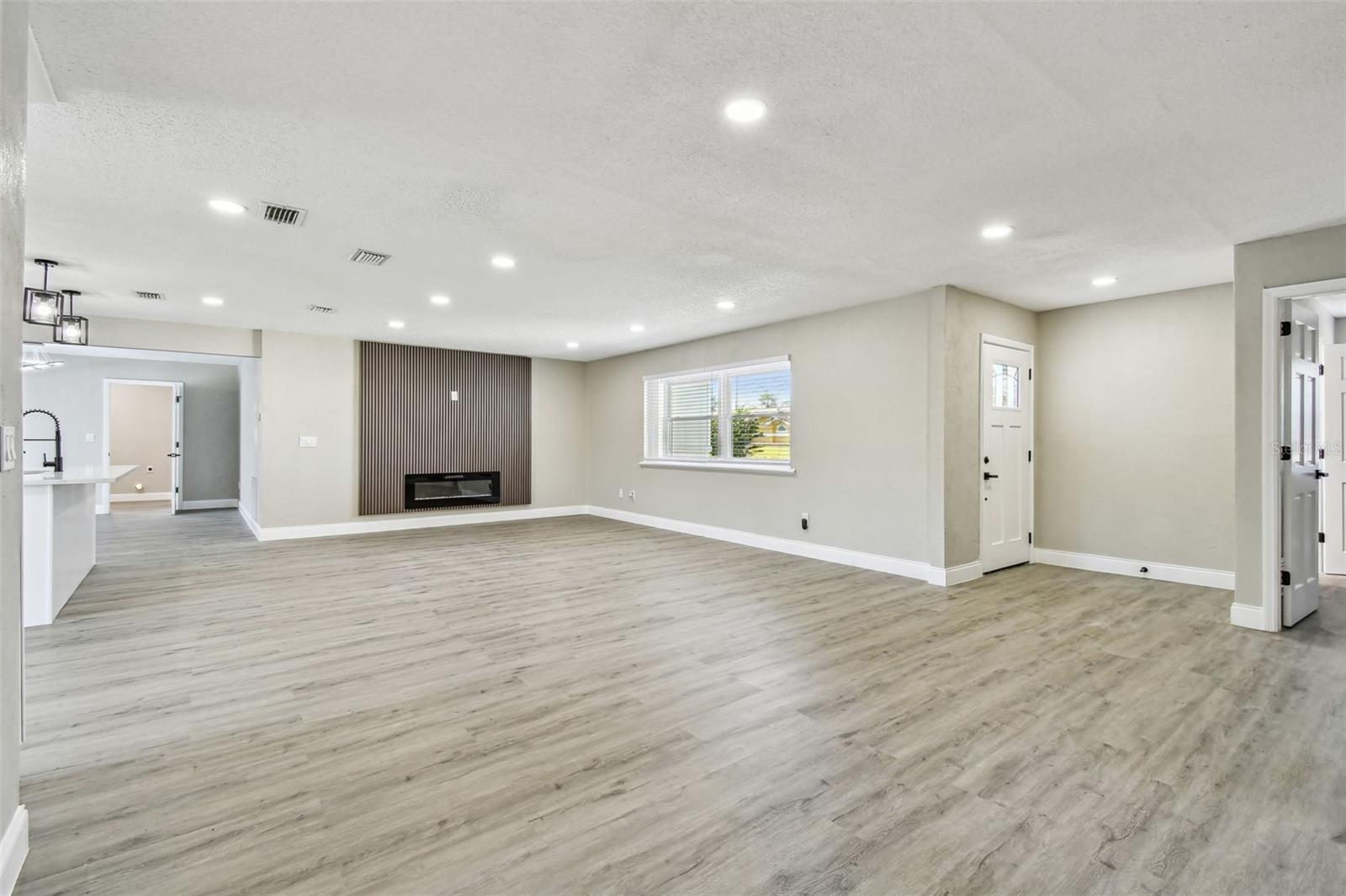 107 WESTCHESTER LN, PALM COAST, FL, 32164
