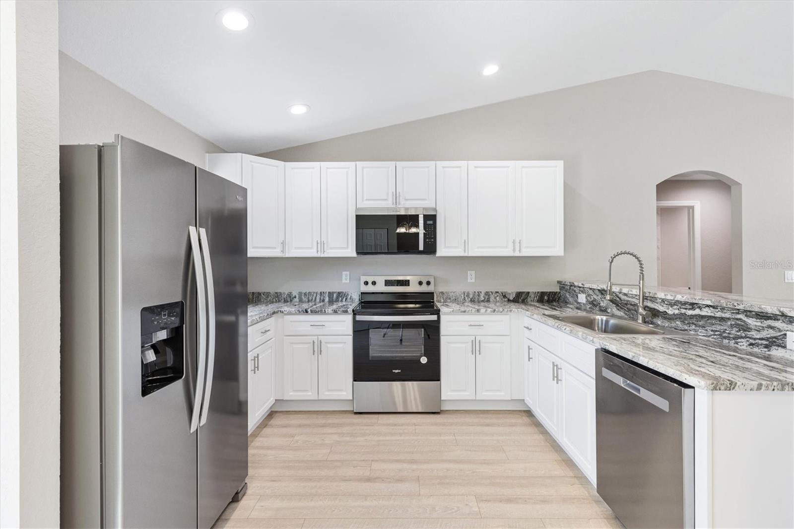 91 LOCUST LOOP, OCALA, FL, 34472