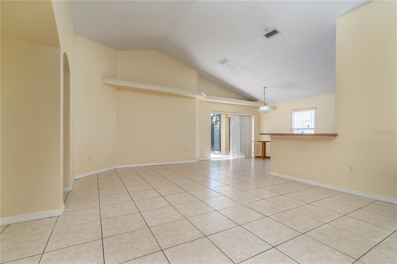 130 SONJA CIR, DAVENPORT, FL, 33897
