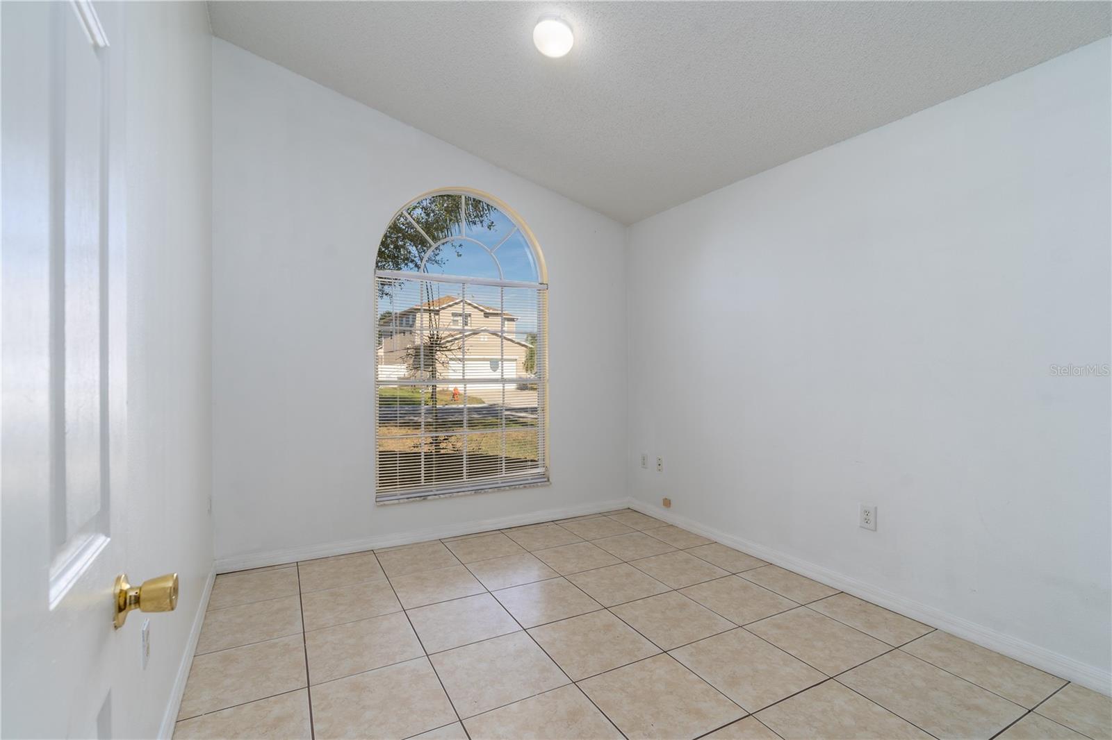 130 SONJA CIR, DAVENPORT, FL, 33897