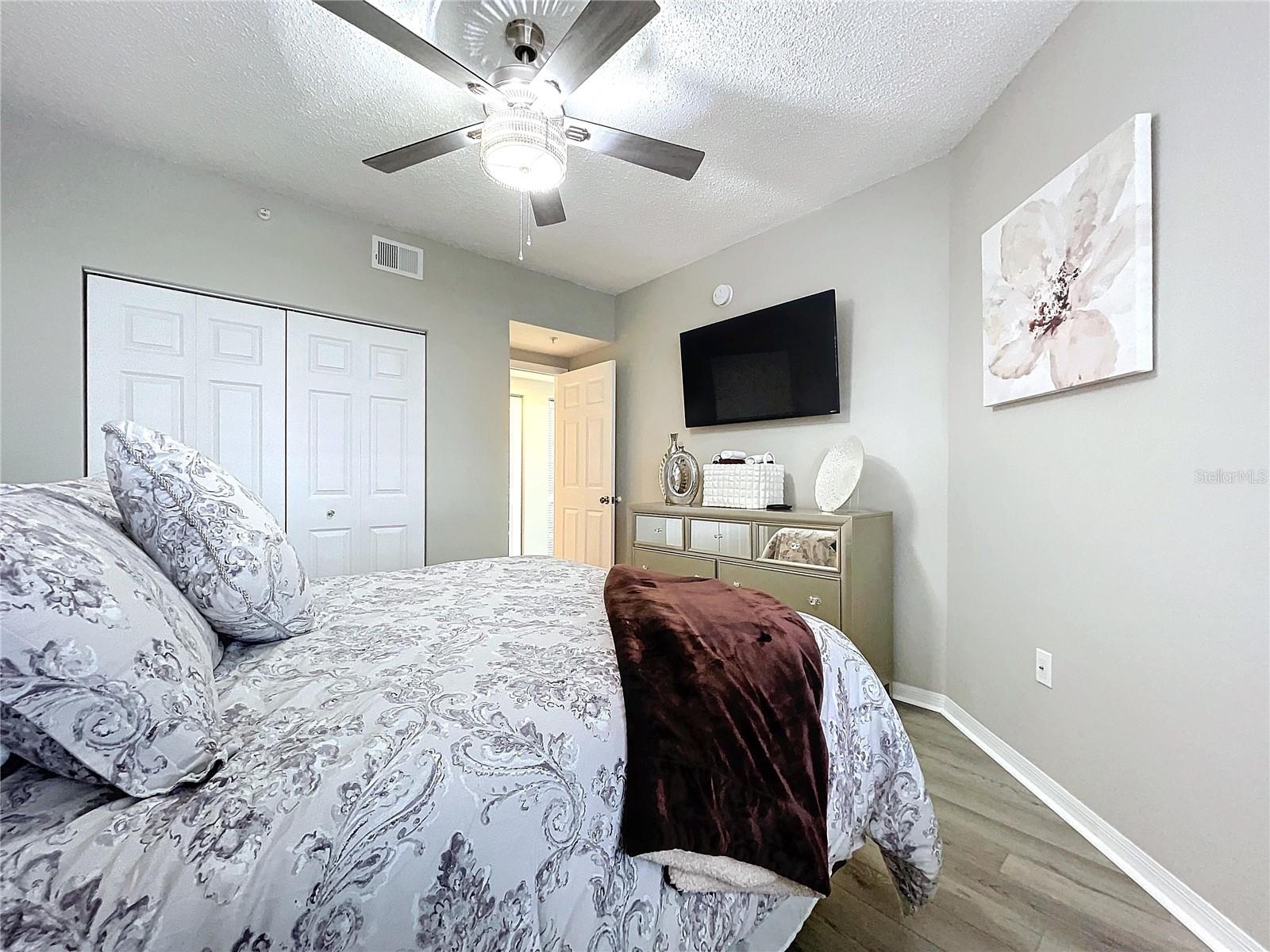 6450 SHORELINE DR #9203, ST PETERSBURG, FL, 33708