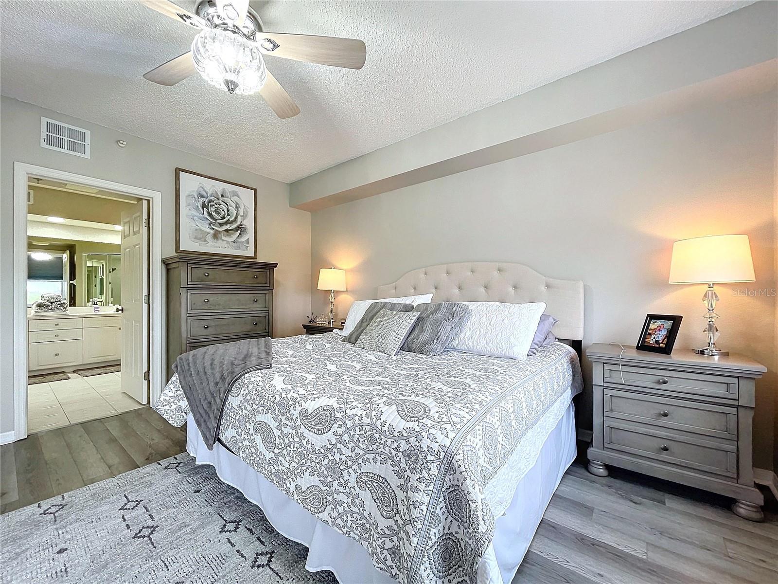 6450 SHORELINE DR #9203, ST PETERSBURG, FL, 33708