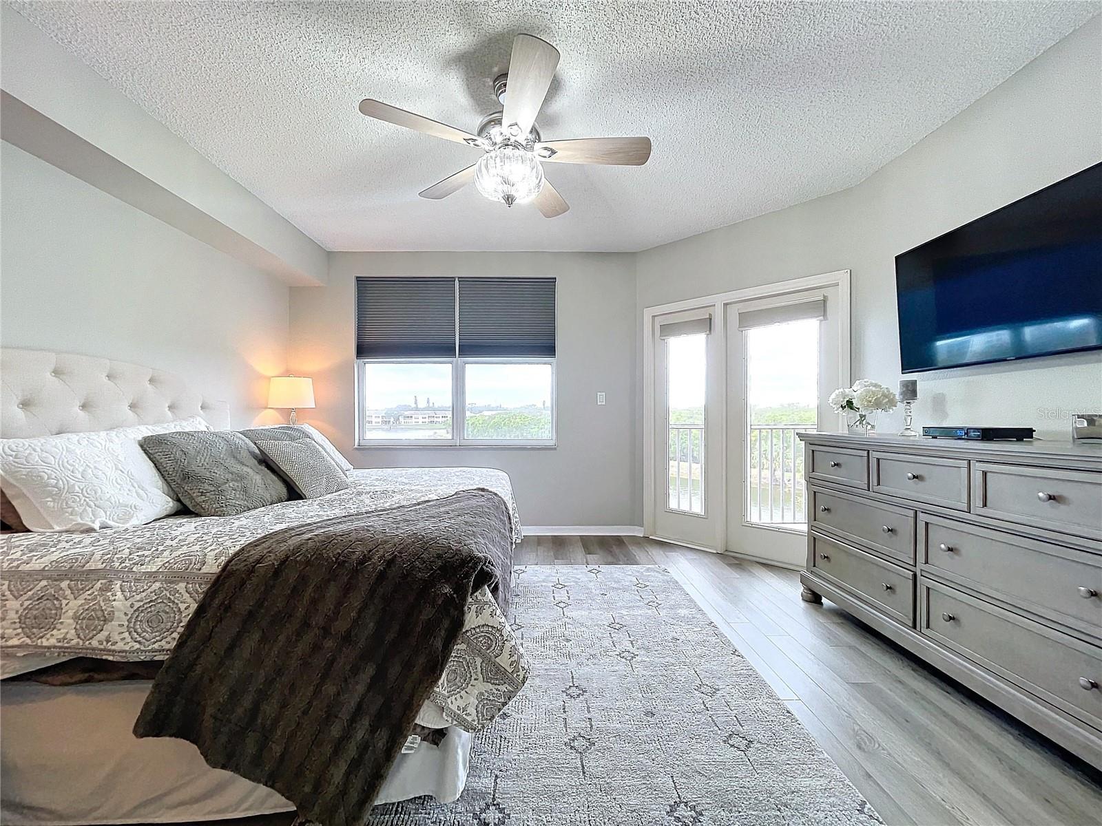 6450 SHORELINE DR #9203, ST PETERSBURG, FL, 33708