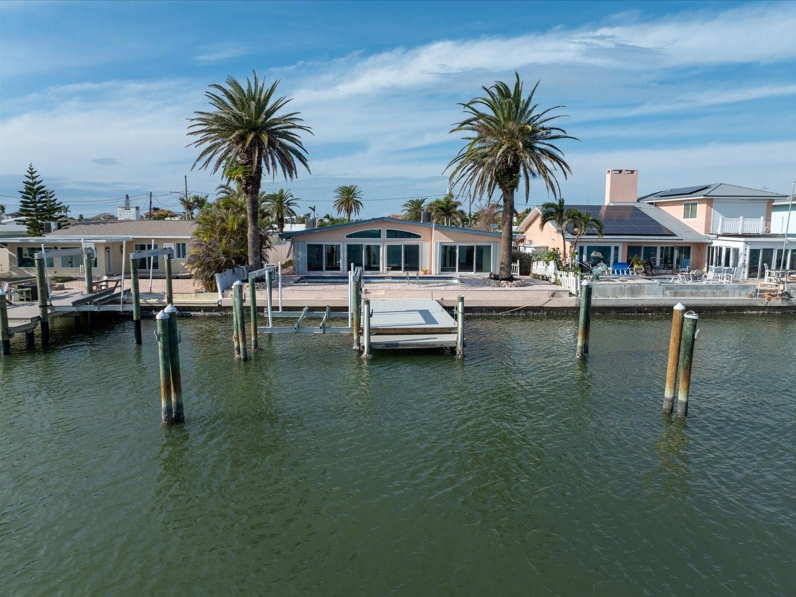 16124 4TH ST E, REDINGTON BEACH, FL, 33708