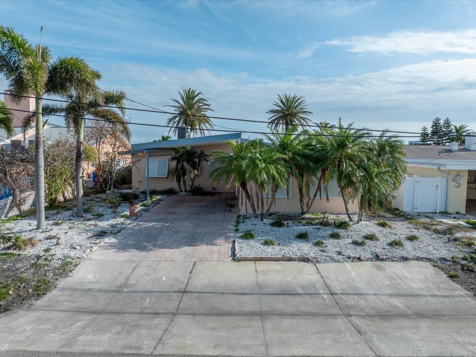 16124 4TH ST E, REDINGTON BEACH, FL, 33708
