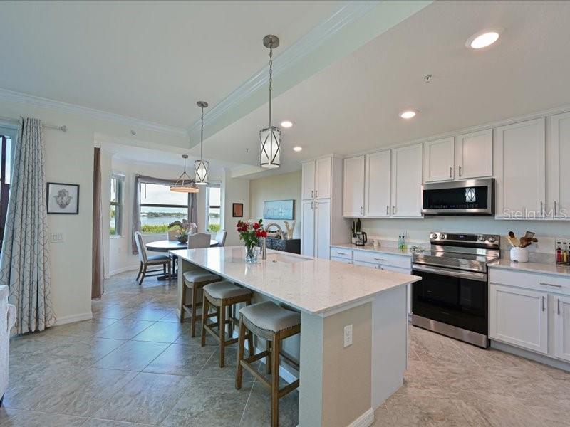 1010 TIDEWATER SHORES LOOP #103, BRADENTON, FL, 34208