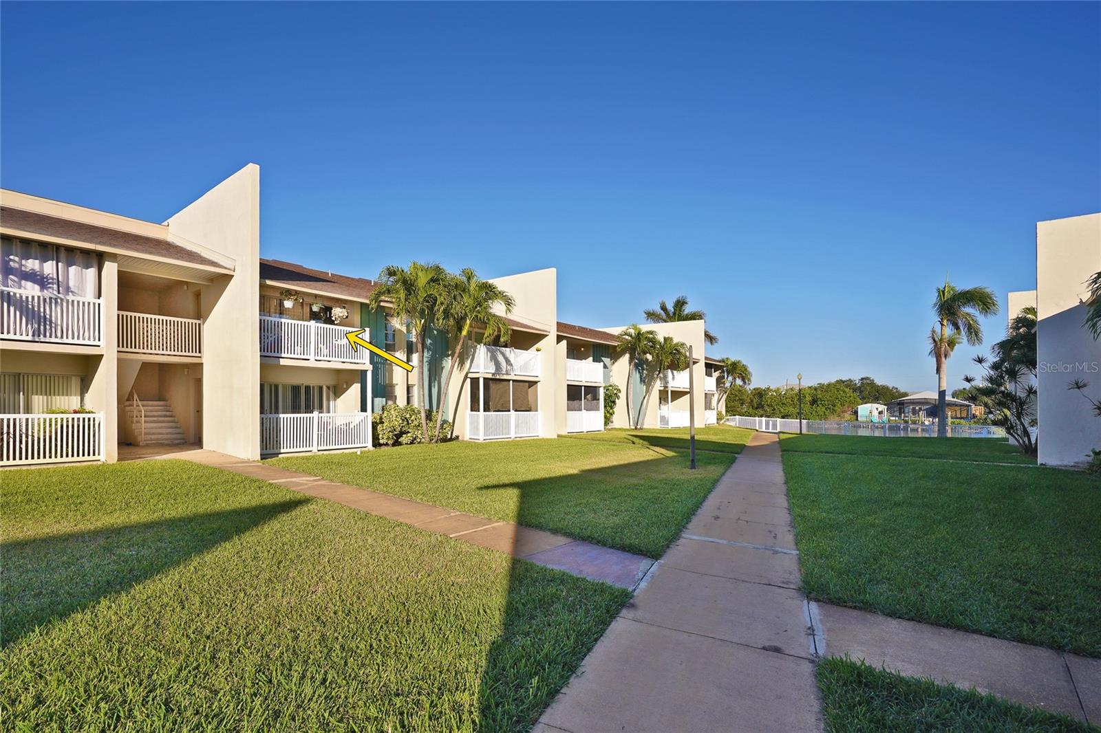 250 N BANANA RIVER DR #H8, MERRITT ISLAND, FL, 32952