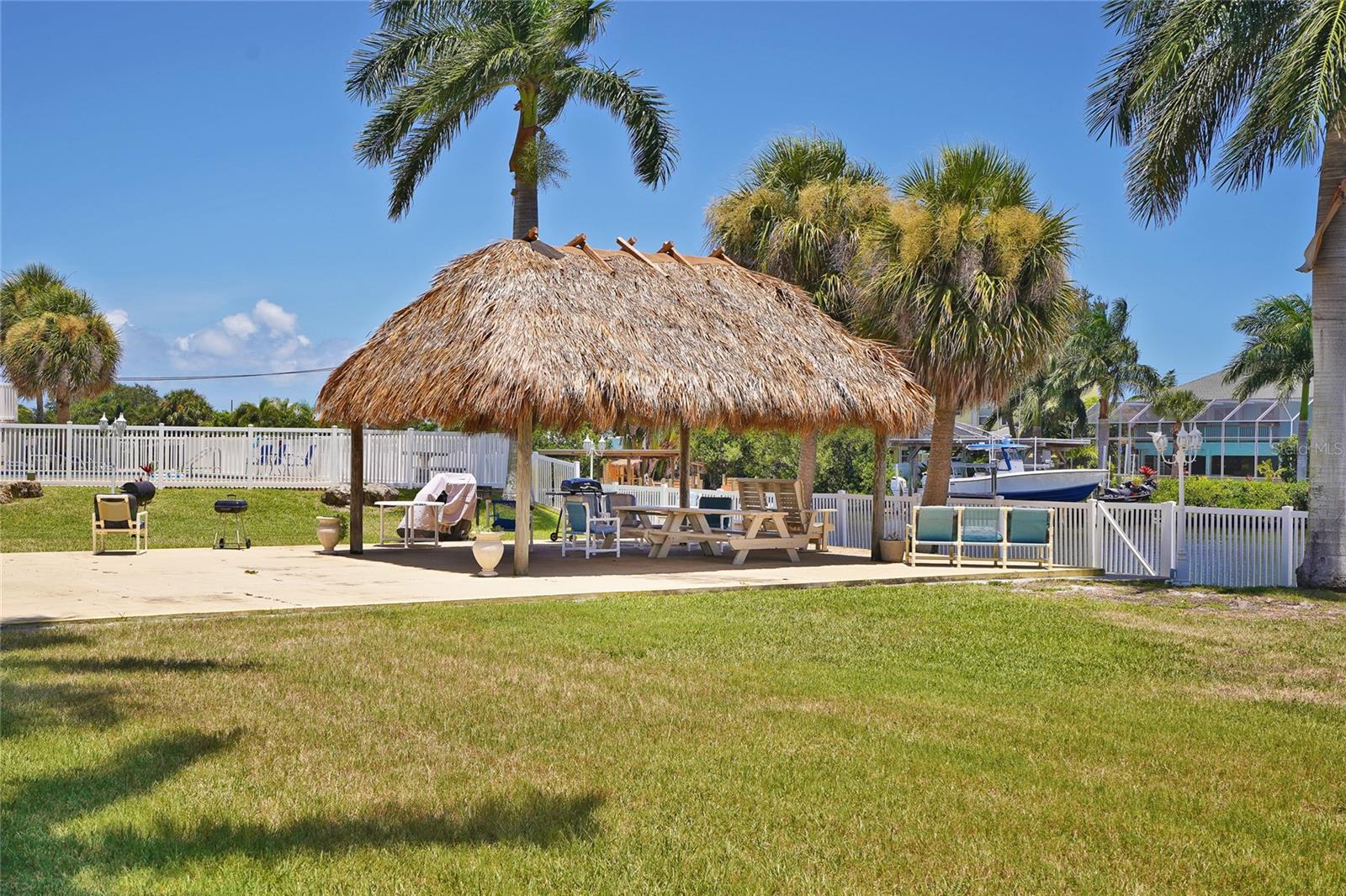 250 N BANANA RIVER DR #H8, MERRITT ISLAND, FL, 32952