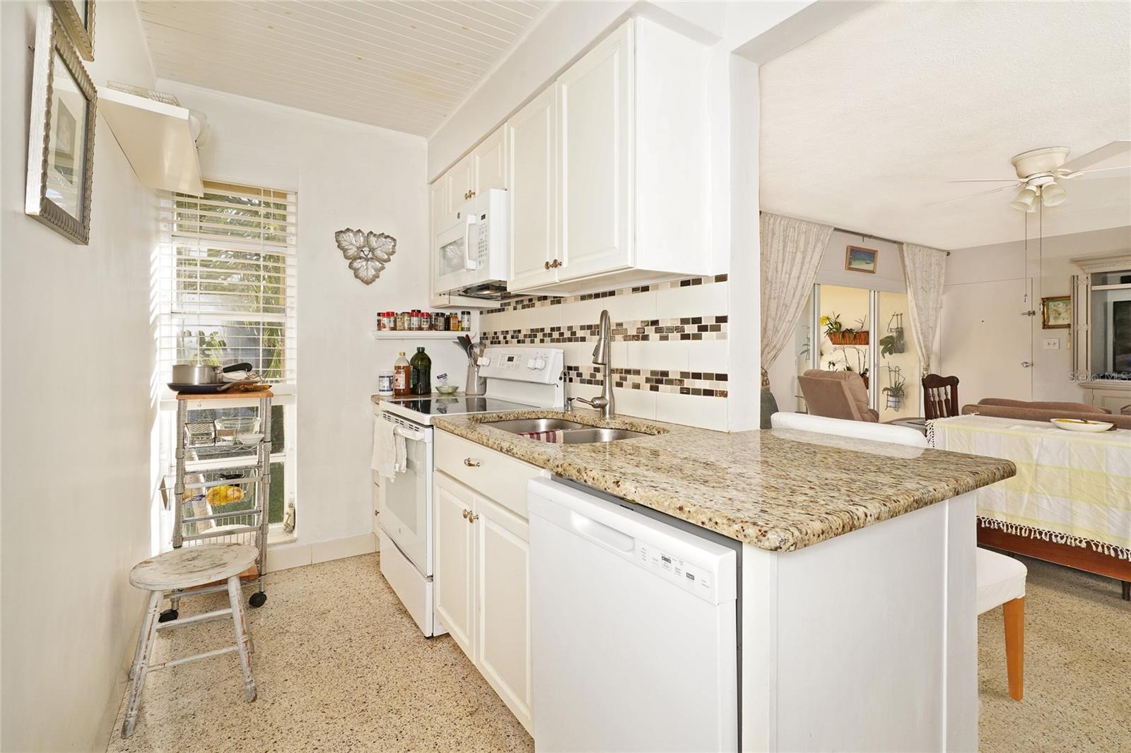 250 N BANANA RIVER DR #H8, MERRITT ISLAND, FL, 32952