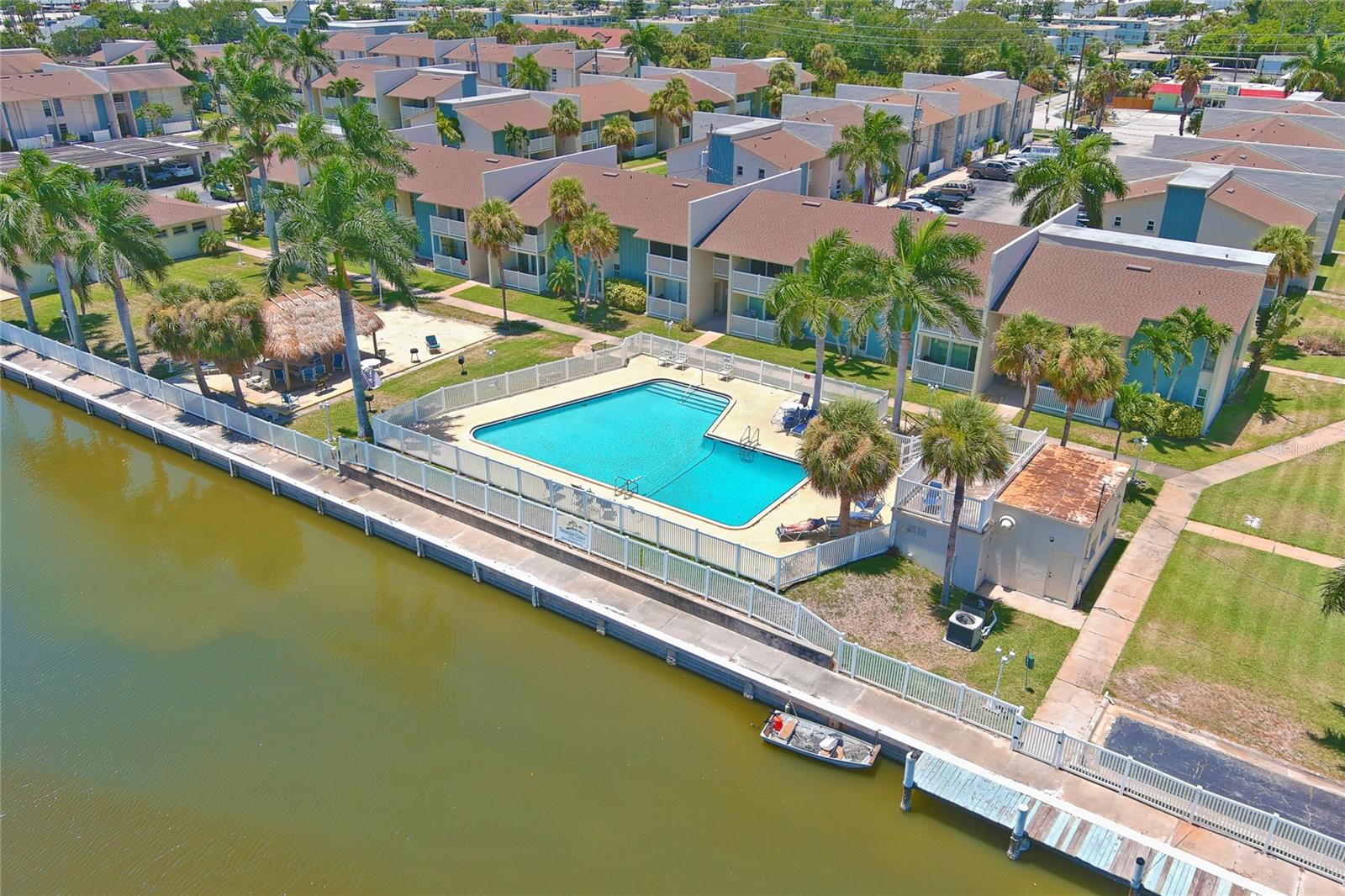 250 N BANANA RIVER DR #H8, MERRITT ISLAND, FL, 32952
