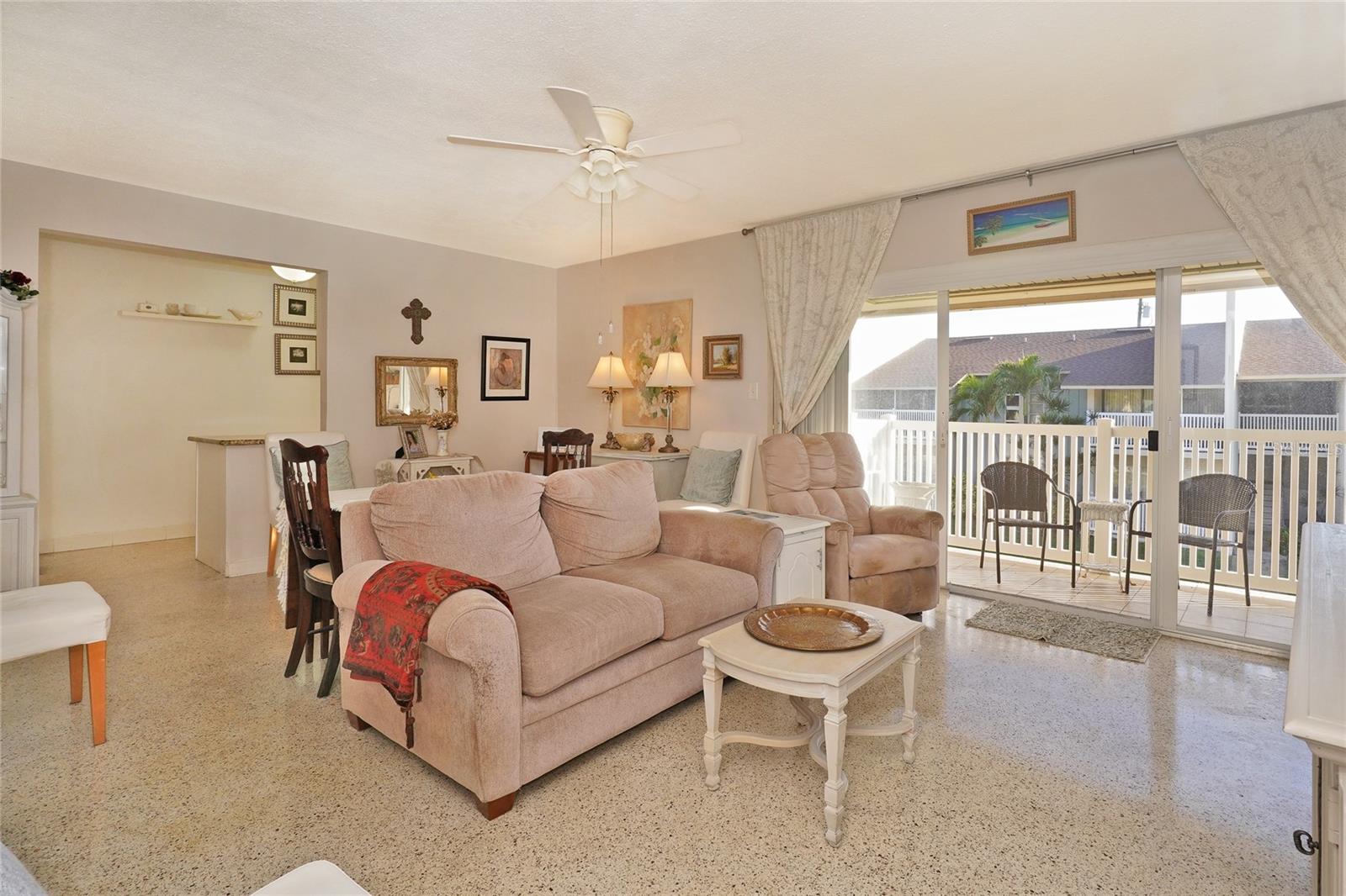 250 N BANANA RIVER DR #H8, MERRITT ISLAND, FL, 32952