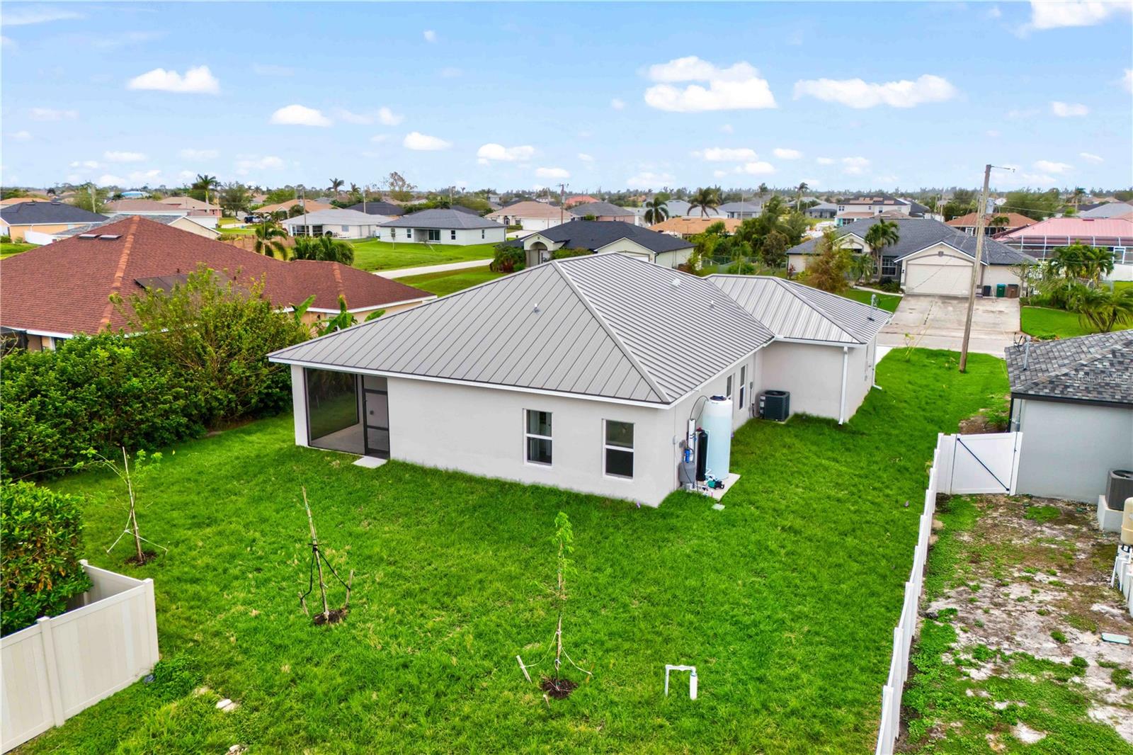 2105 NW 5TH TER, CAPE CORAL, FL, 33993
