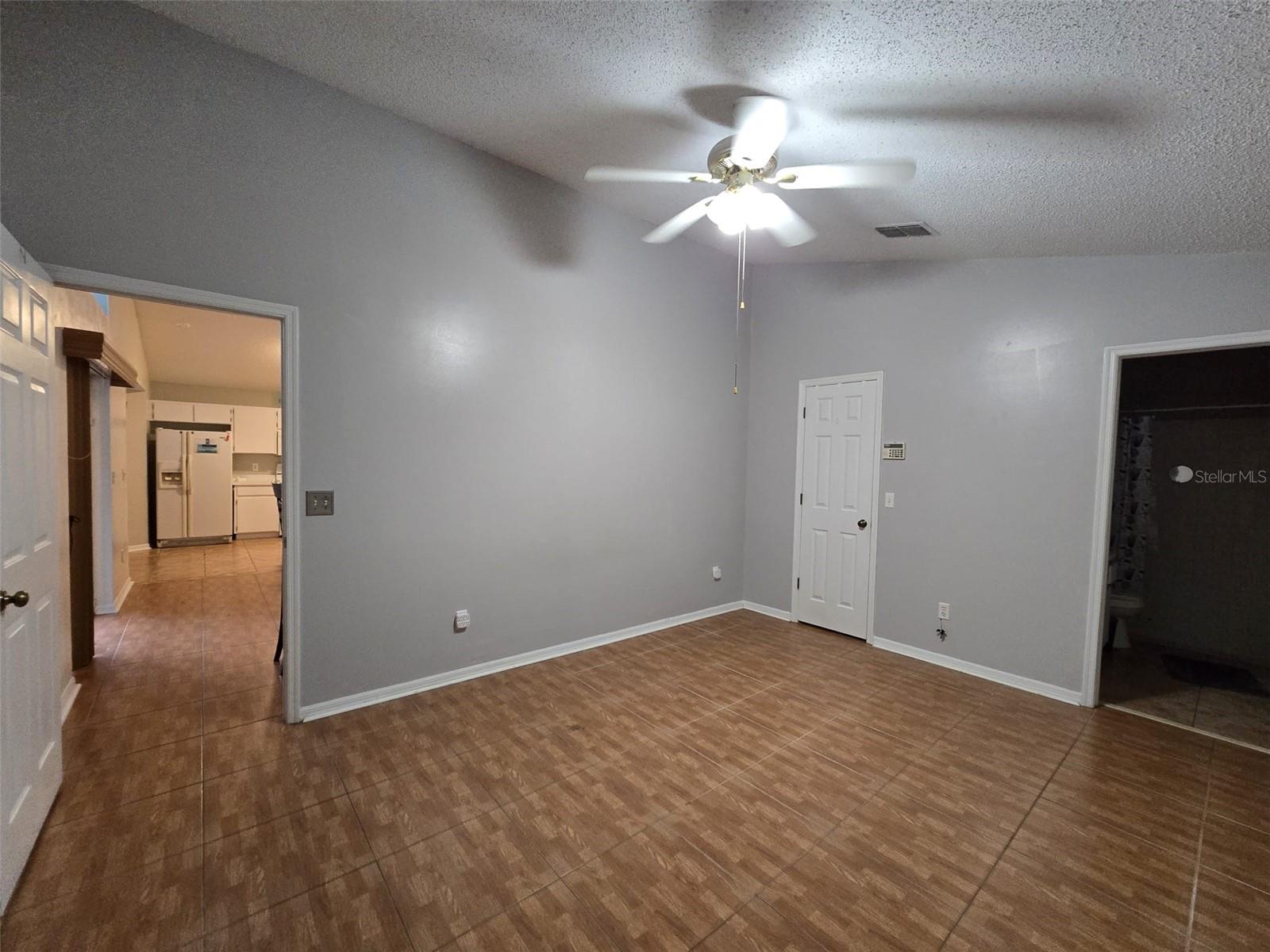 2525 GOTHAM WAY, VALRICO, FL, 33596