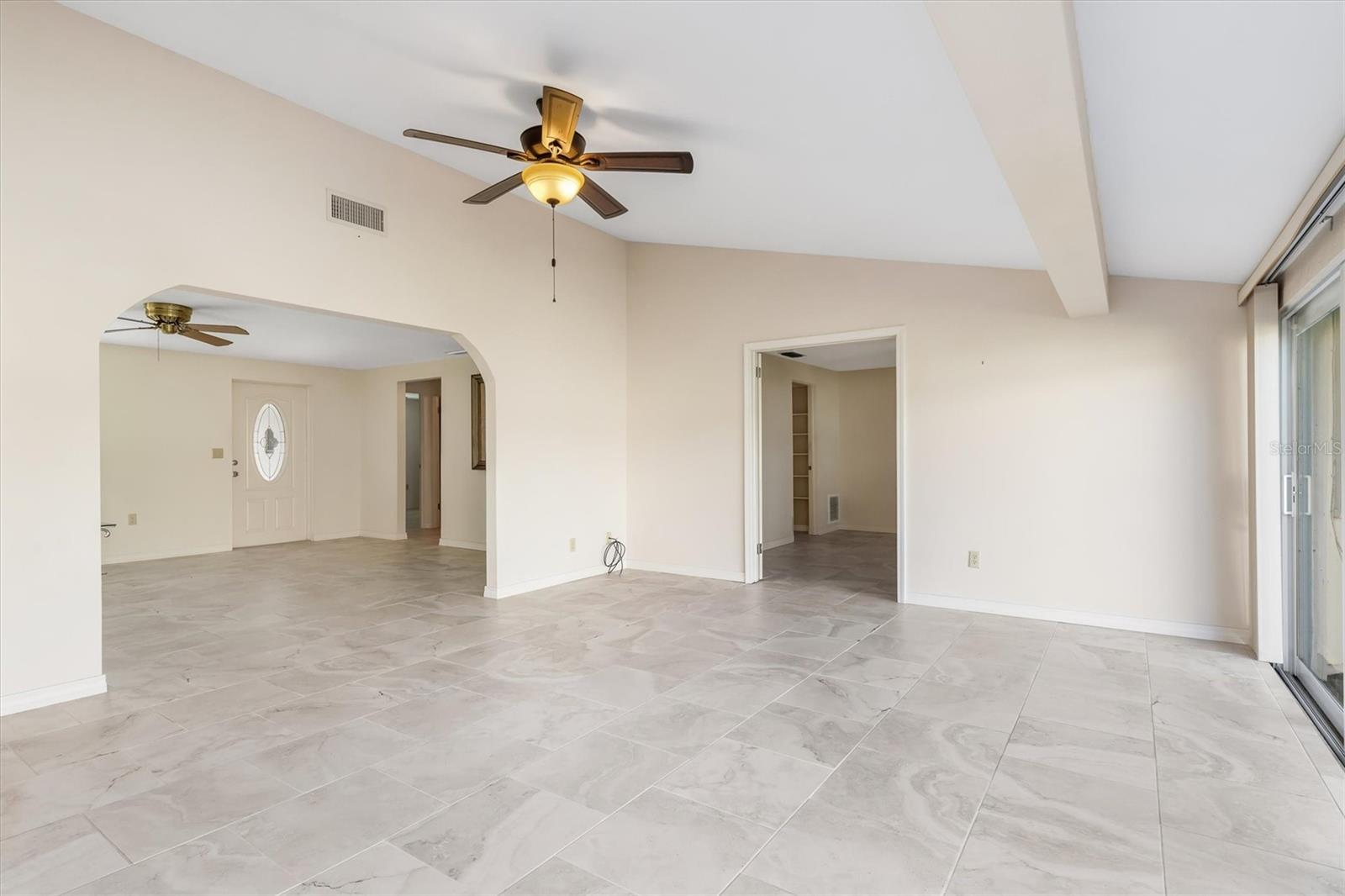 8 OAKWOOD DR N #8, ENGLEWOOD, FL, 34223