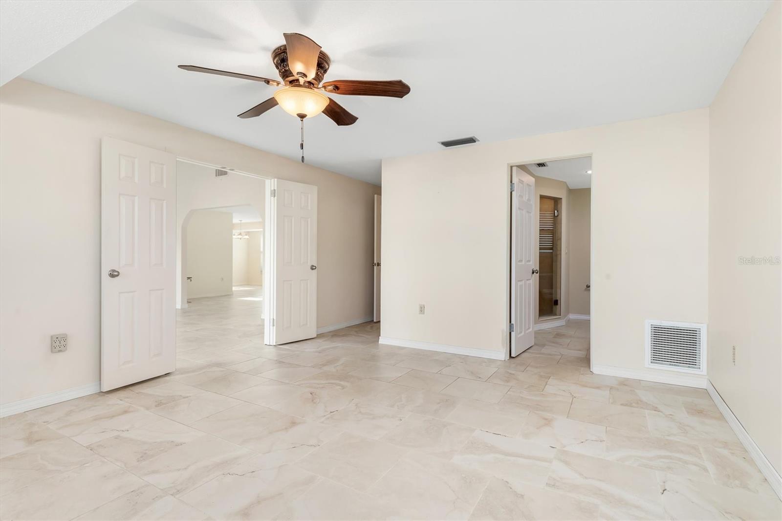 8 OAKWOOD DR N #8, ENGLEWOOD, FL, 34223
