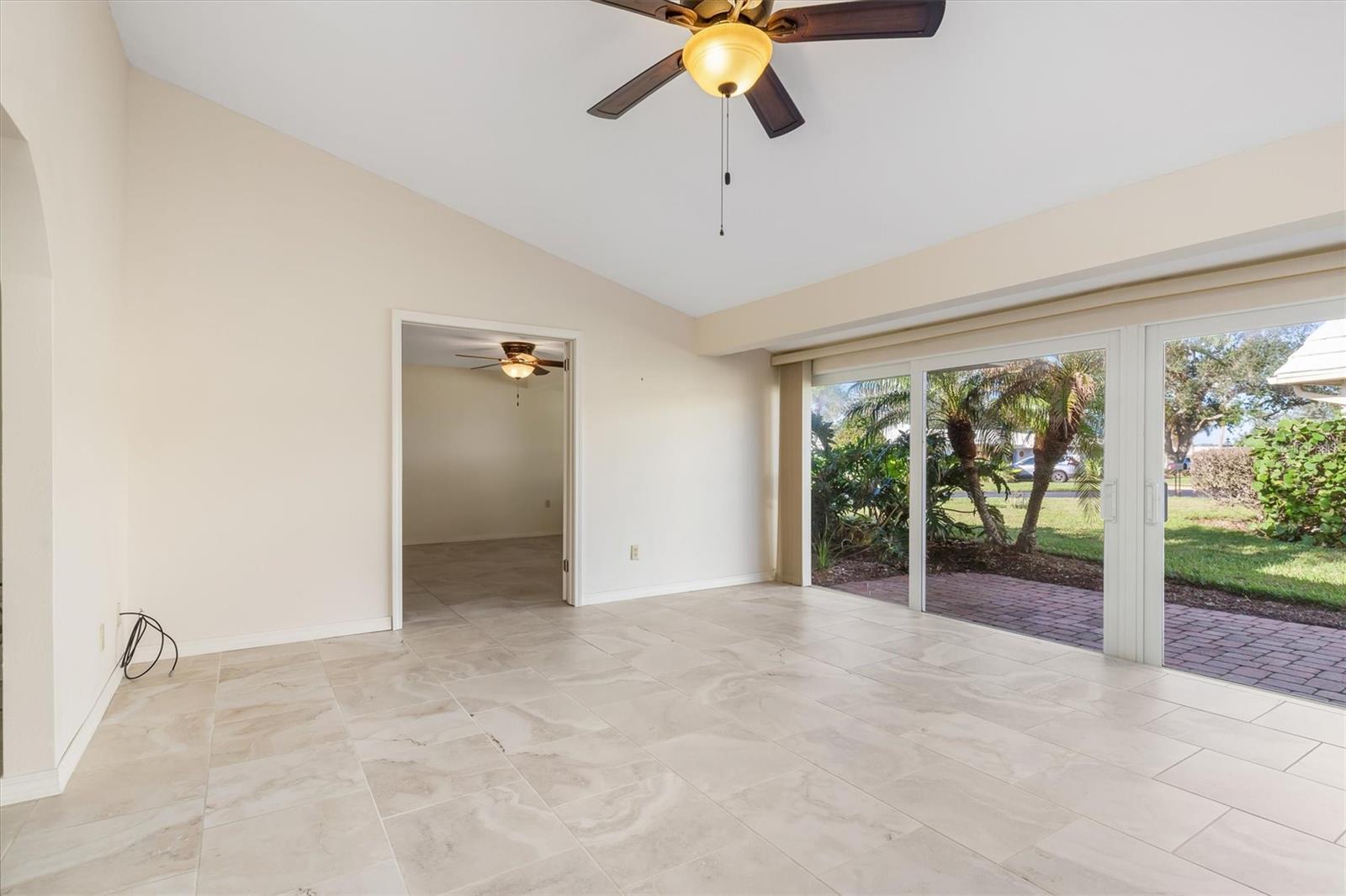 8 OAKWOOD DR N #8, ENGLEWOOD, FL, 34223