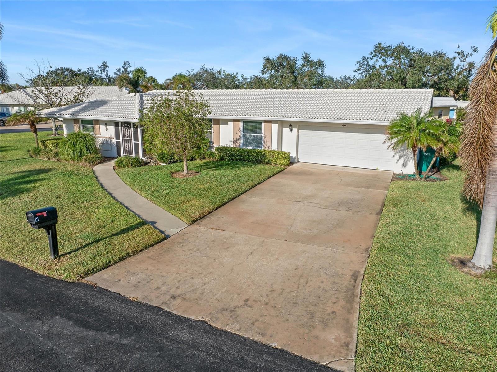 8 OAKWOOD DR N #8, ENGLEWOOD, FL, 34223