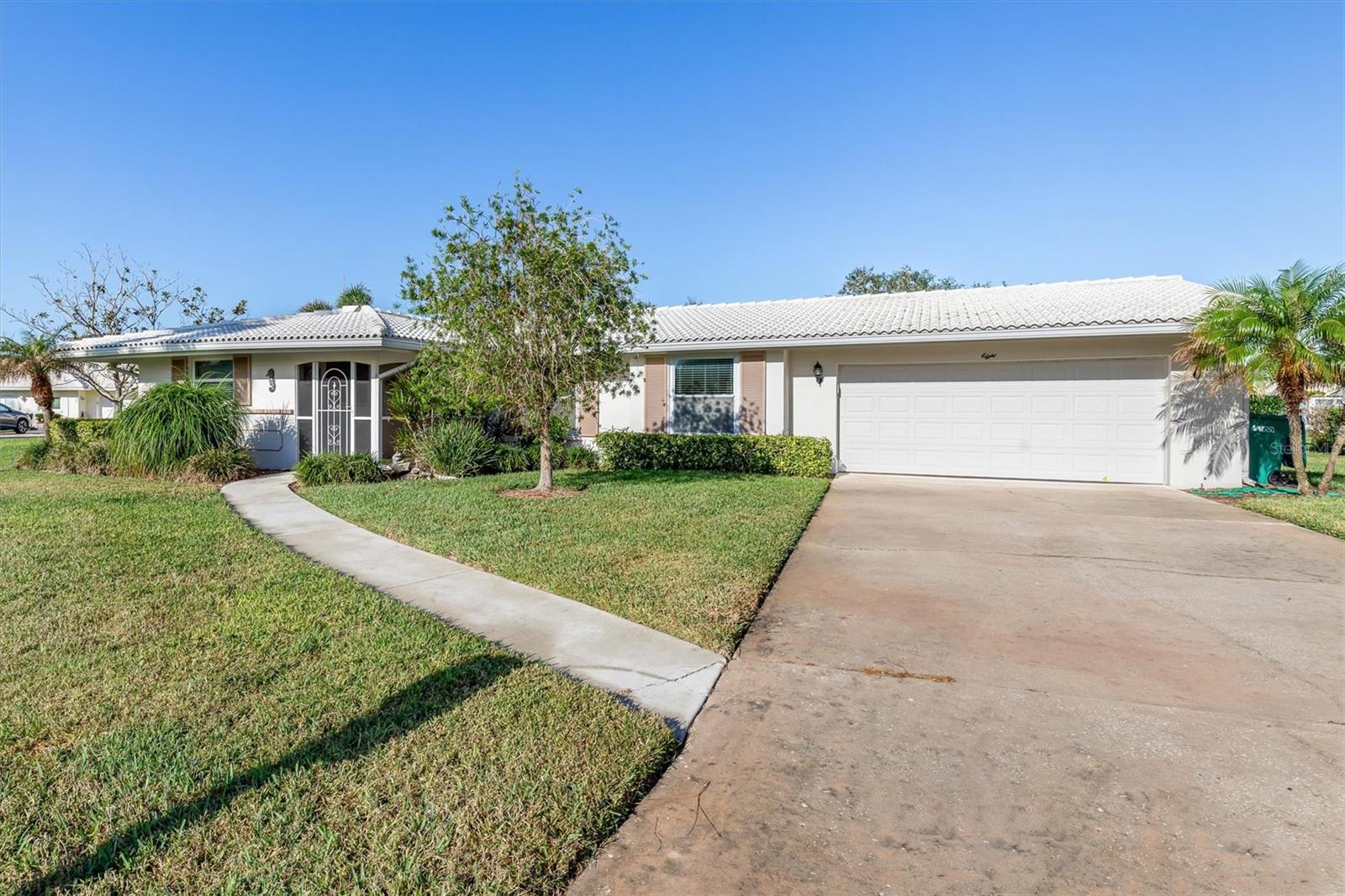 8 OAKWOOD DR N #8, ENGLEWOOD, FL, 34223