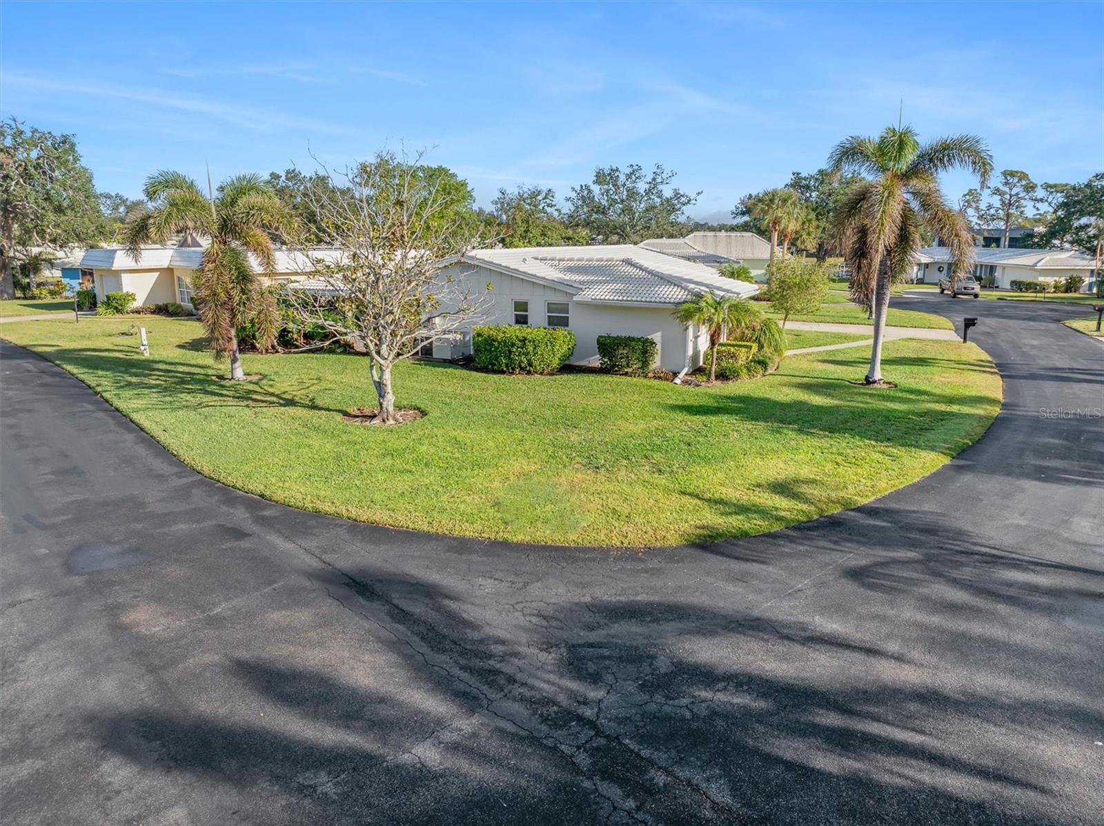 8 OAKWOOD DR N #8, ENGLEWOOD, FL, 34223