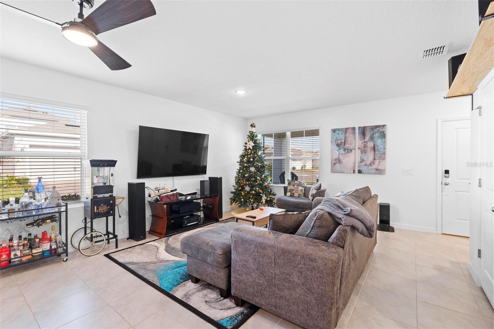 633 BELGROVE ST, DEBARY, FL, 32713