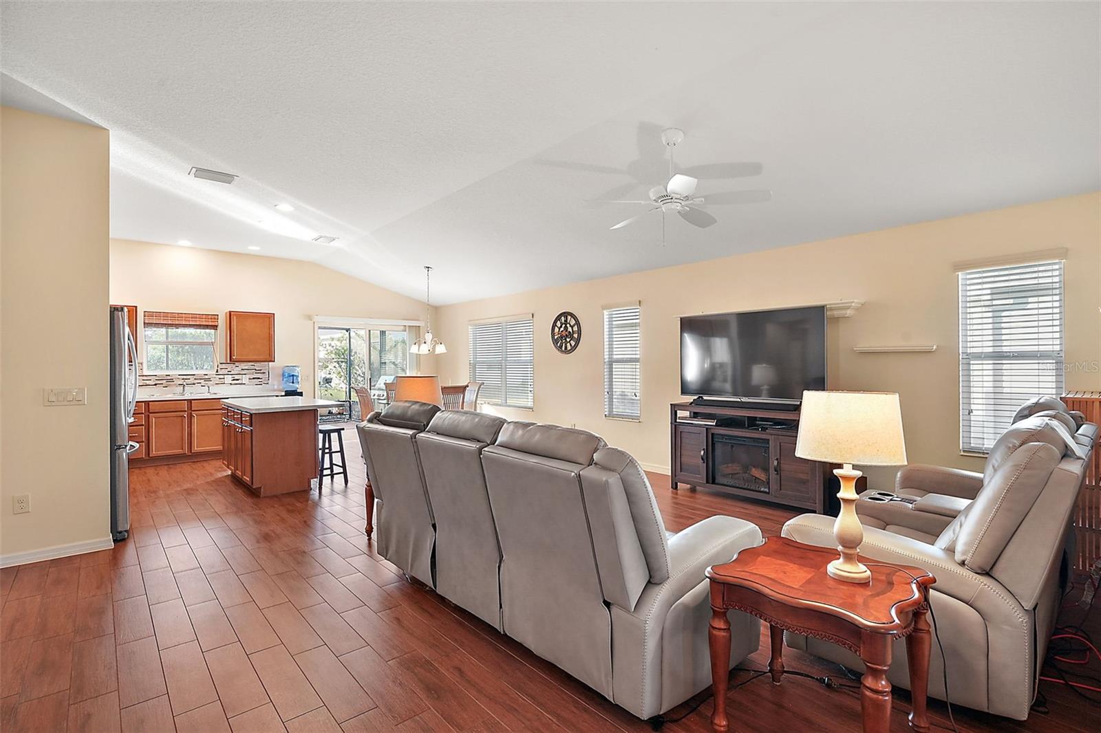 3810 COSMOS WAY, THE VILLAGES, FL, 32163