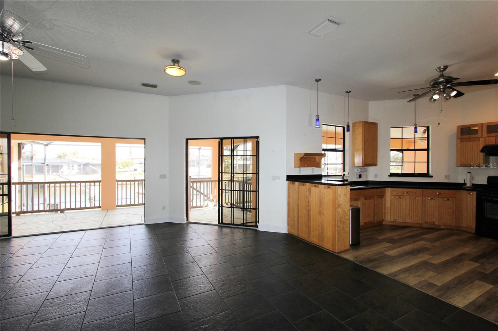 225 BANGSBERG RD SE, PORT CHARLOTTE, FL, 33952