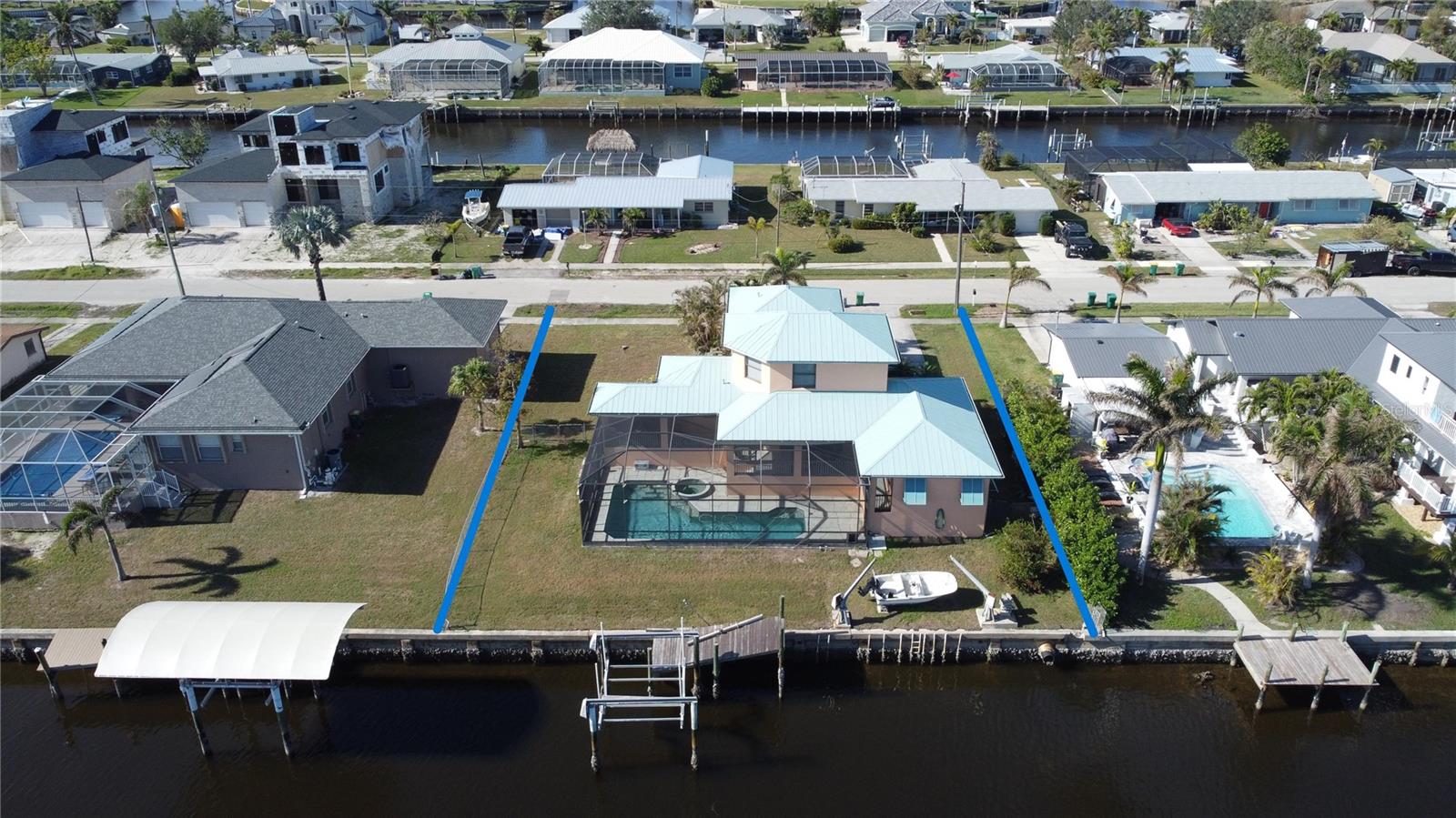 225 BANGSBERG RD SE, PORT CHARLOTTE, FL, 33952