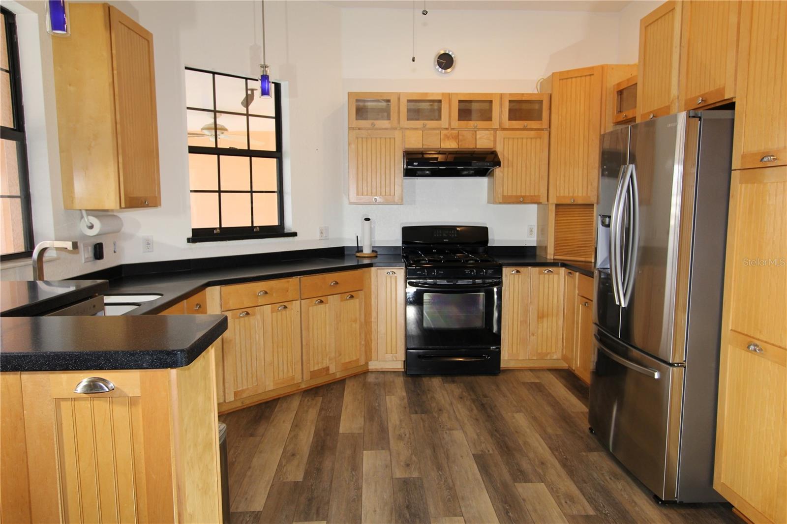 225 BANGSBERG RD SE, PORT CHARLOTTE, FL, 33952
