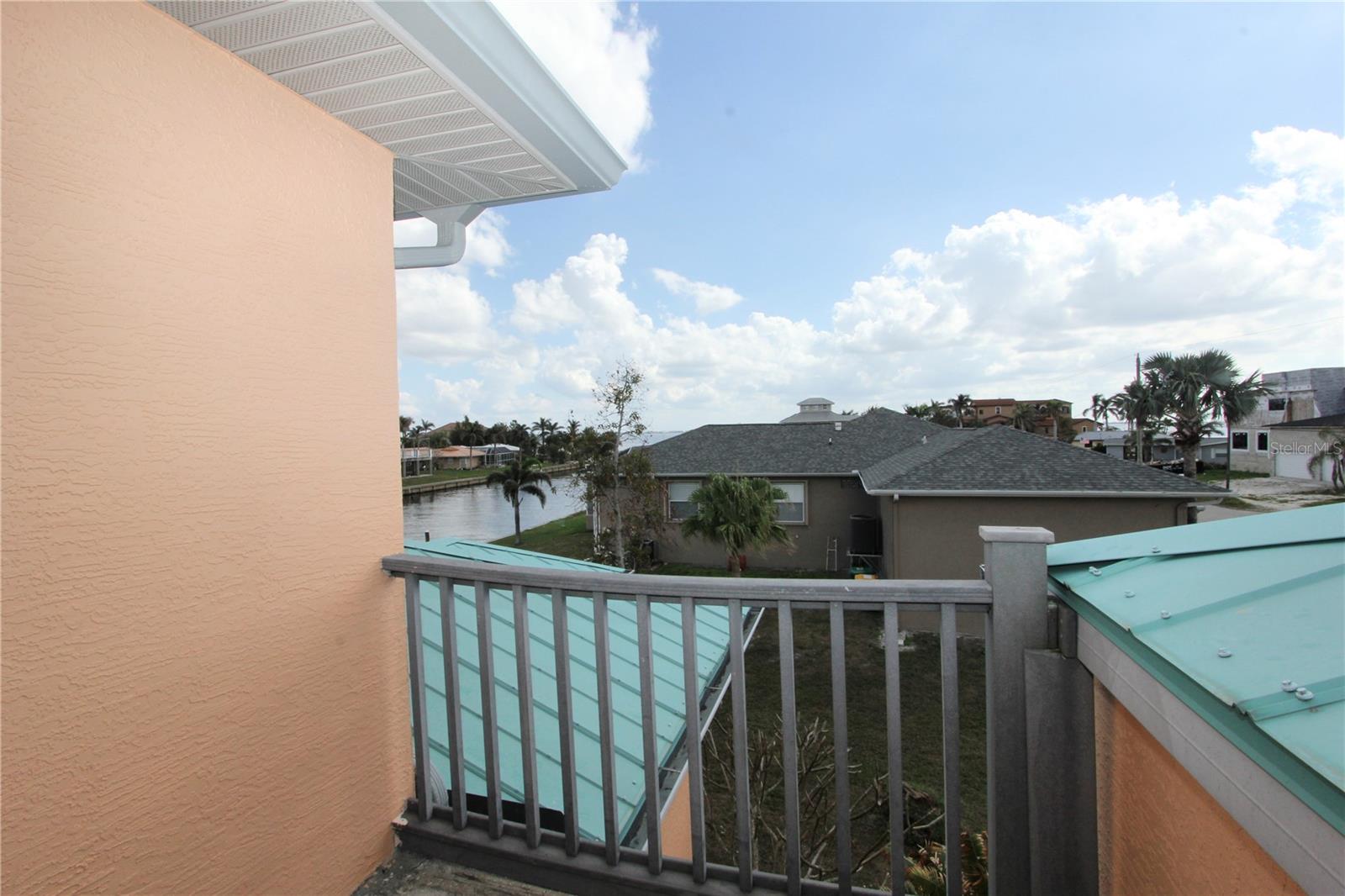225 BANGSBERG RD SE, PORT CHARLOTTE, FL, 33952