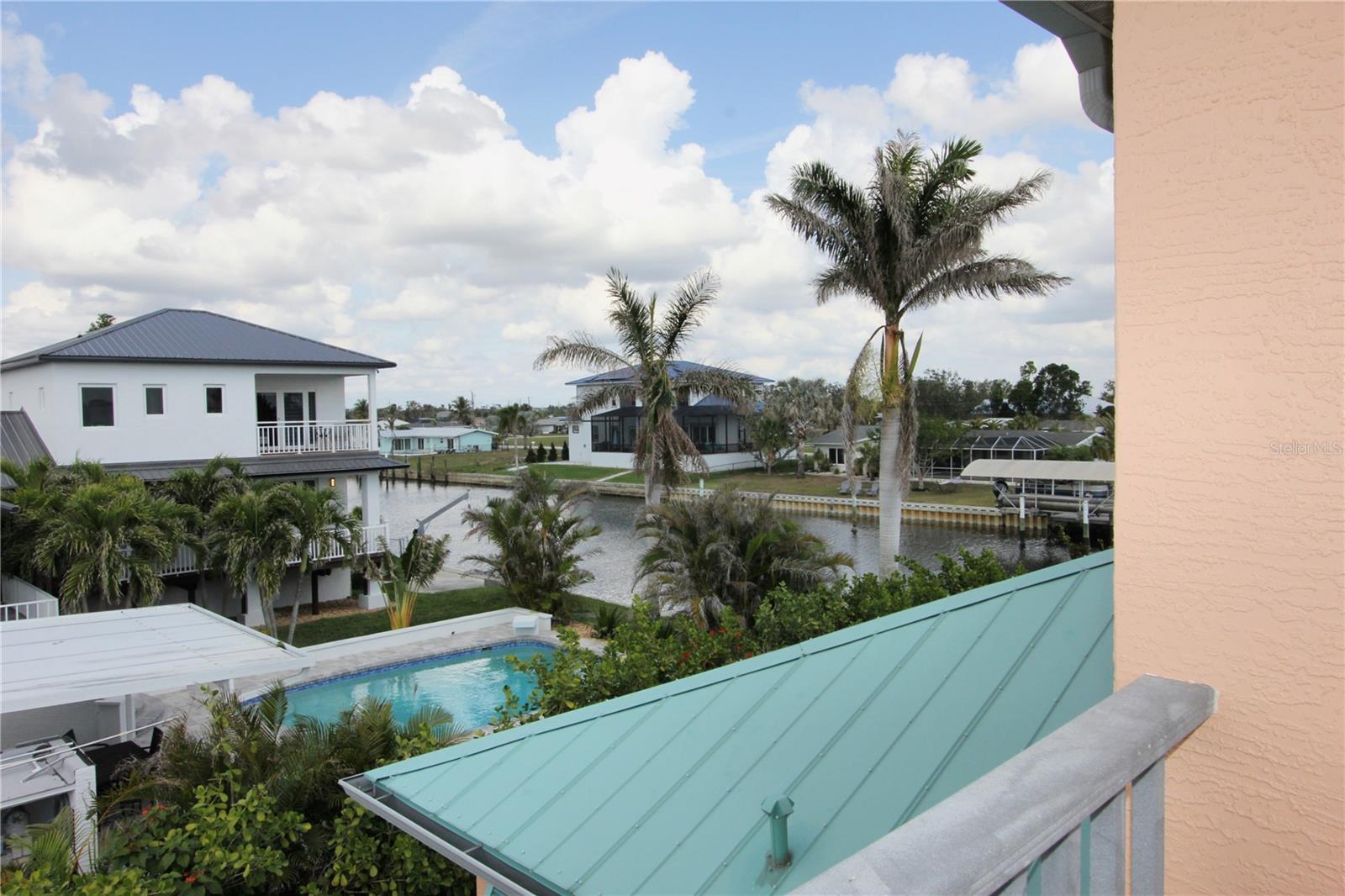 225 BANGSBERG RD SE, PORT CHARLOTTE, FL, 33952
