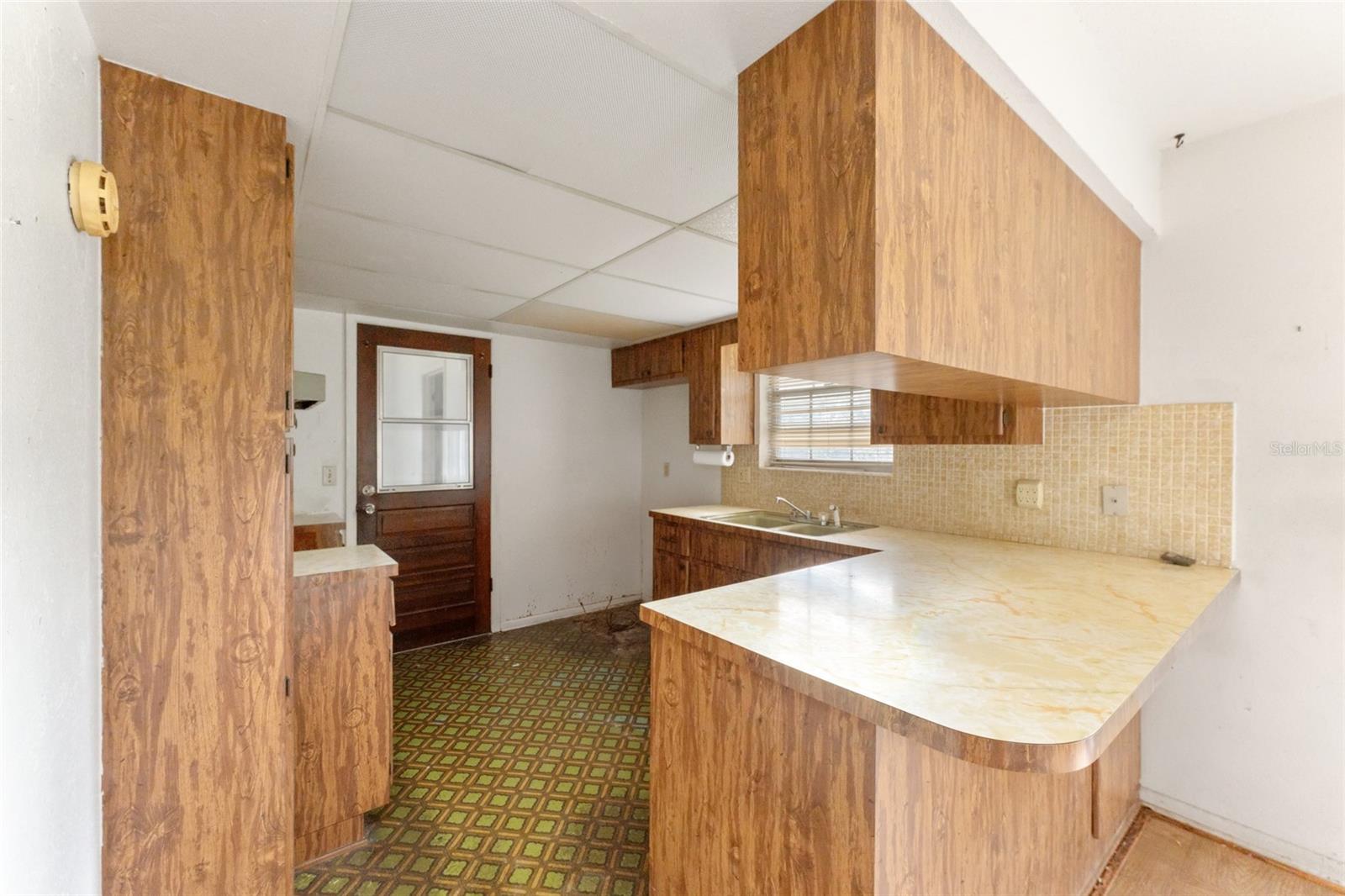 1550 MILLER BLVD, FRUITLAND PARK, FL, 34731