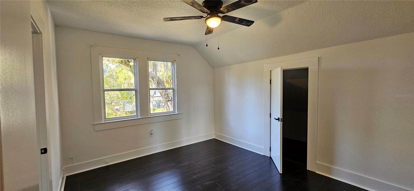 235 HYDE PARK AVE, EUSTIS, FL, 32726