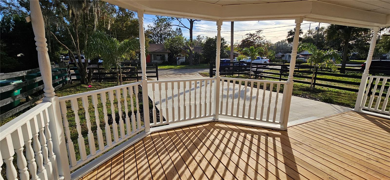 235 HYDE PARK AVE, EUSTIS, FL, 32726