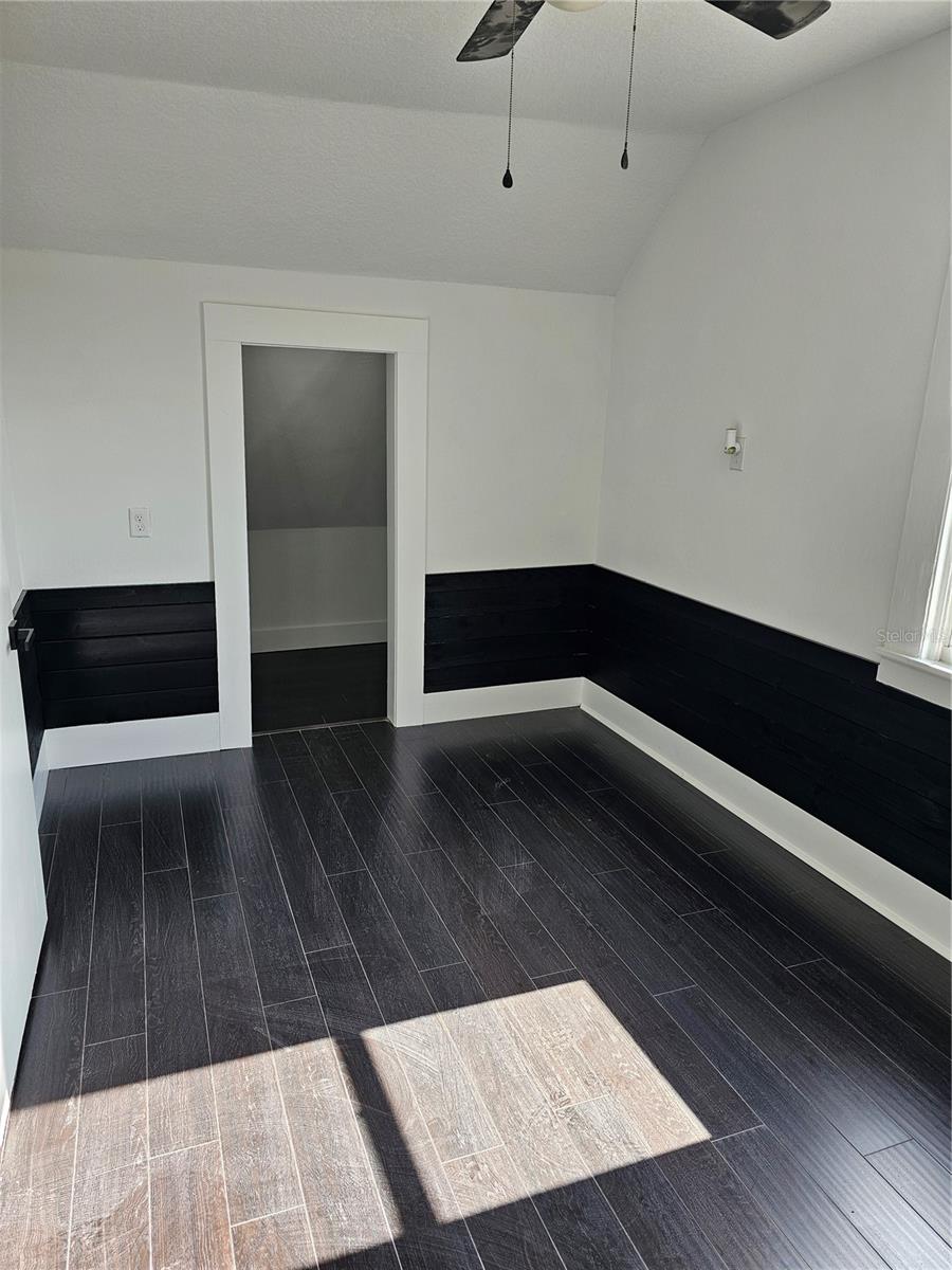 235 HYDE PARK AVE, EUSTIS, FL, 32726