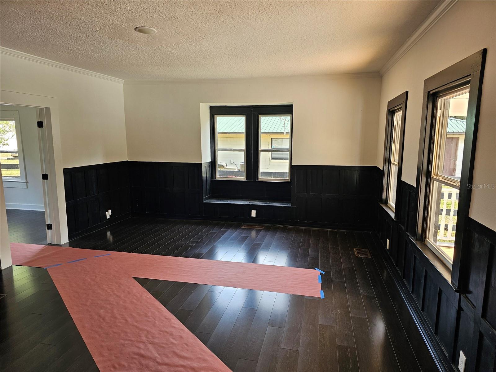 235 HYDE PARK AVE, EUSTIS, FL, 32726