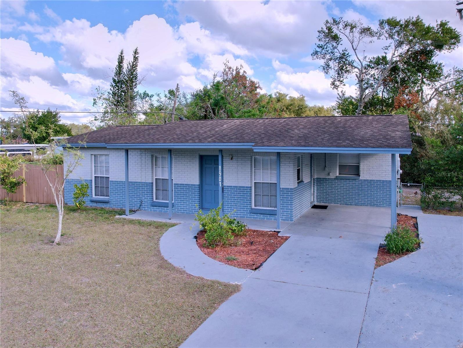 8901 TEMPLE PARK DR, TAMPA, FL, 33637
