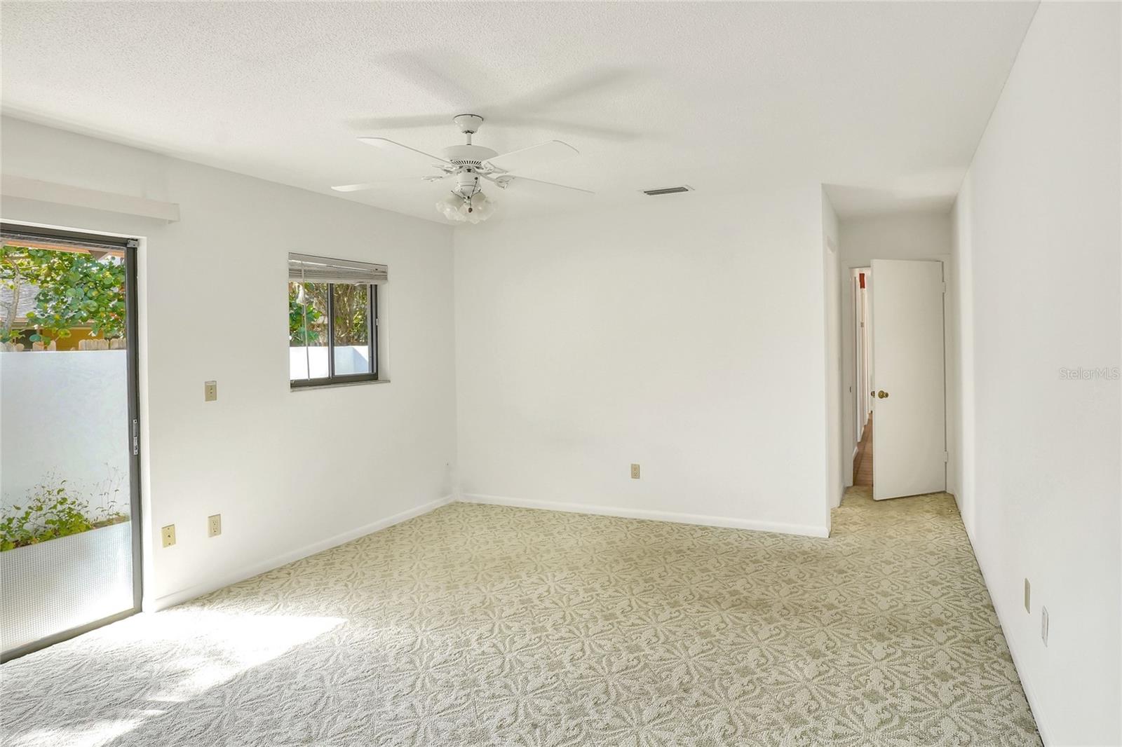 2105 LAKE BENTLEY CT, LAKELAND, FL, 33803