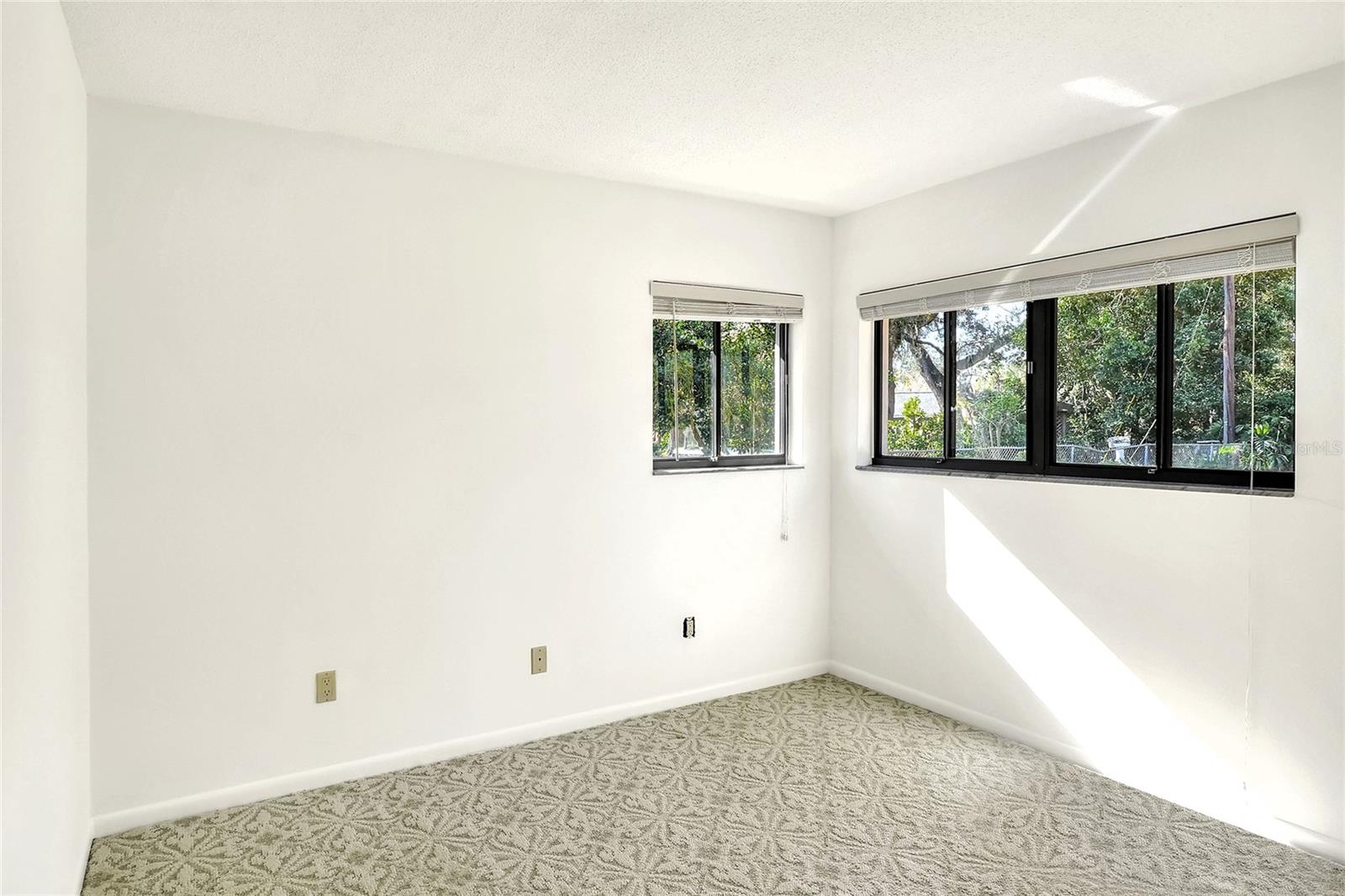 2105 LAKE BENTLEY CT, LAKELAND, FL, 33803